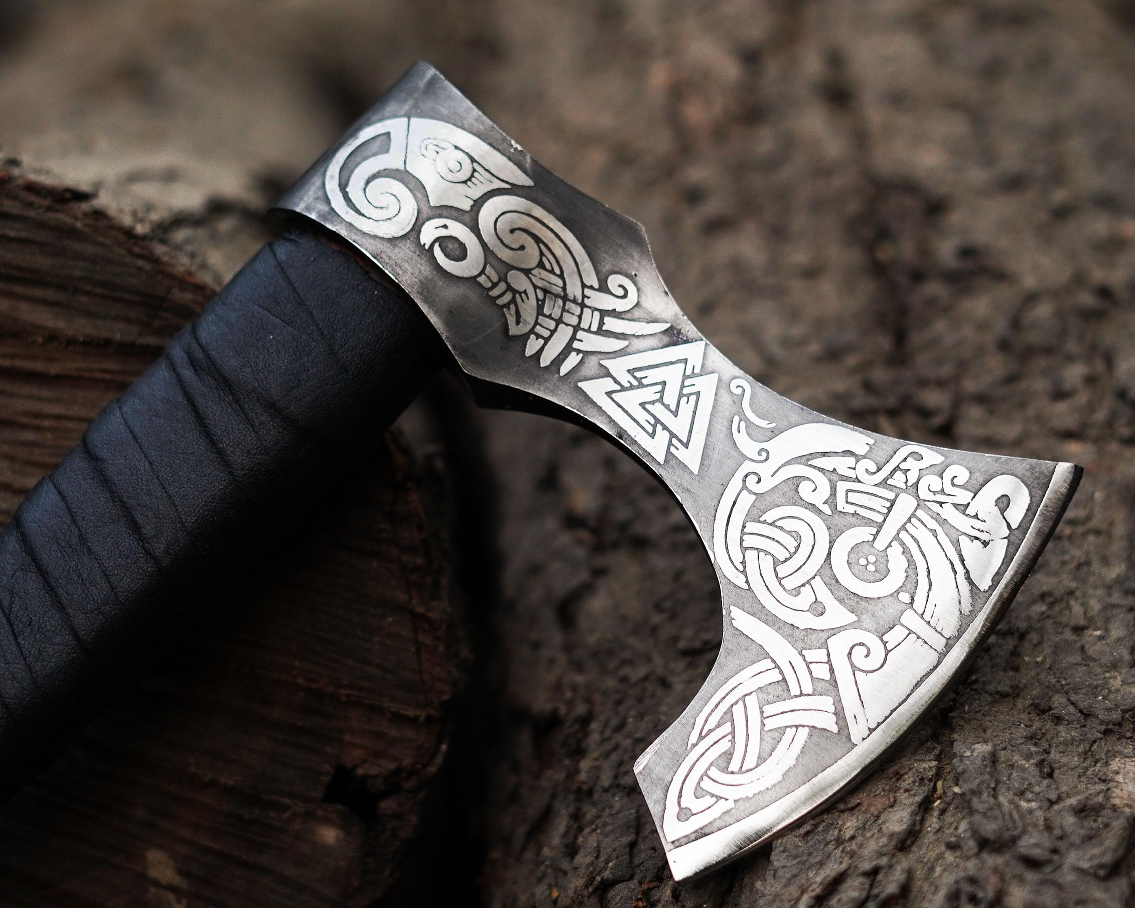 Handgemaakte Custom Koolstofstaal Viking Bijl Met Houten Handvat Industriële Kwa