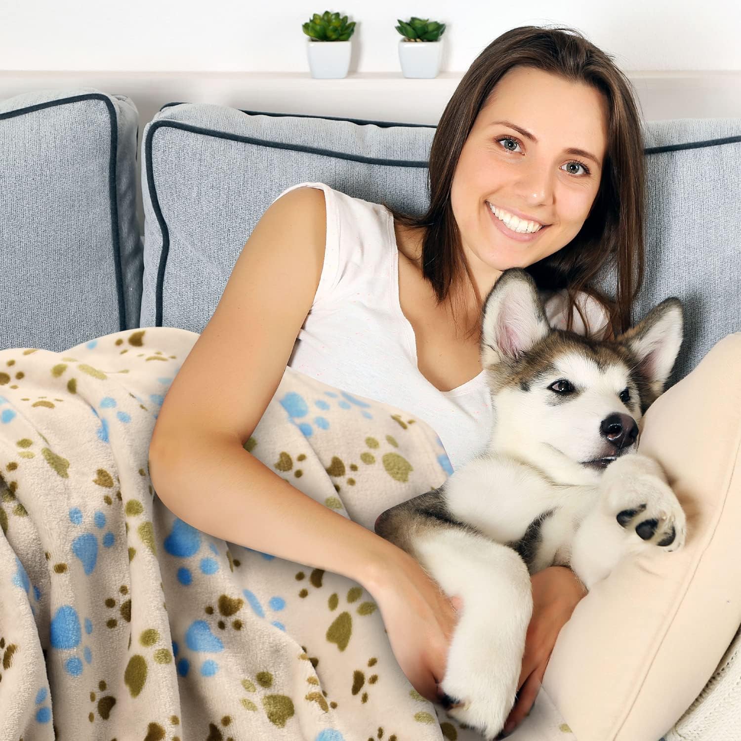 Rezutan Dog Blankets for Large Dogs, Dog Cat Flannel Blankets Washable, Soft Pet Mat Throw Cover for Kennel Crate Bed, Cute Paw Pattern,Pet Blanket (Beige 60" x 80") - Image 5