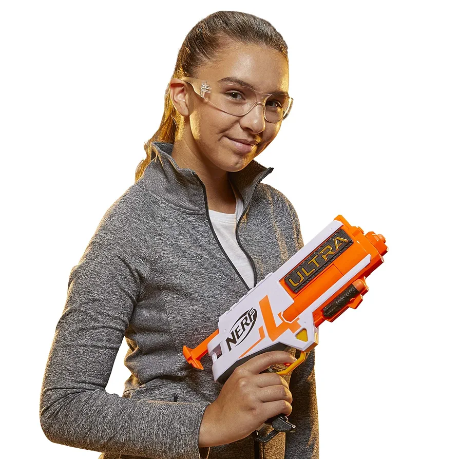 NERF ULTRA トイガン 120フィート Nerf Ultra Five Blaster 4 Nerf Ultra Darts Internal Clip