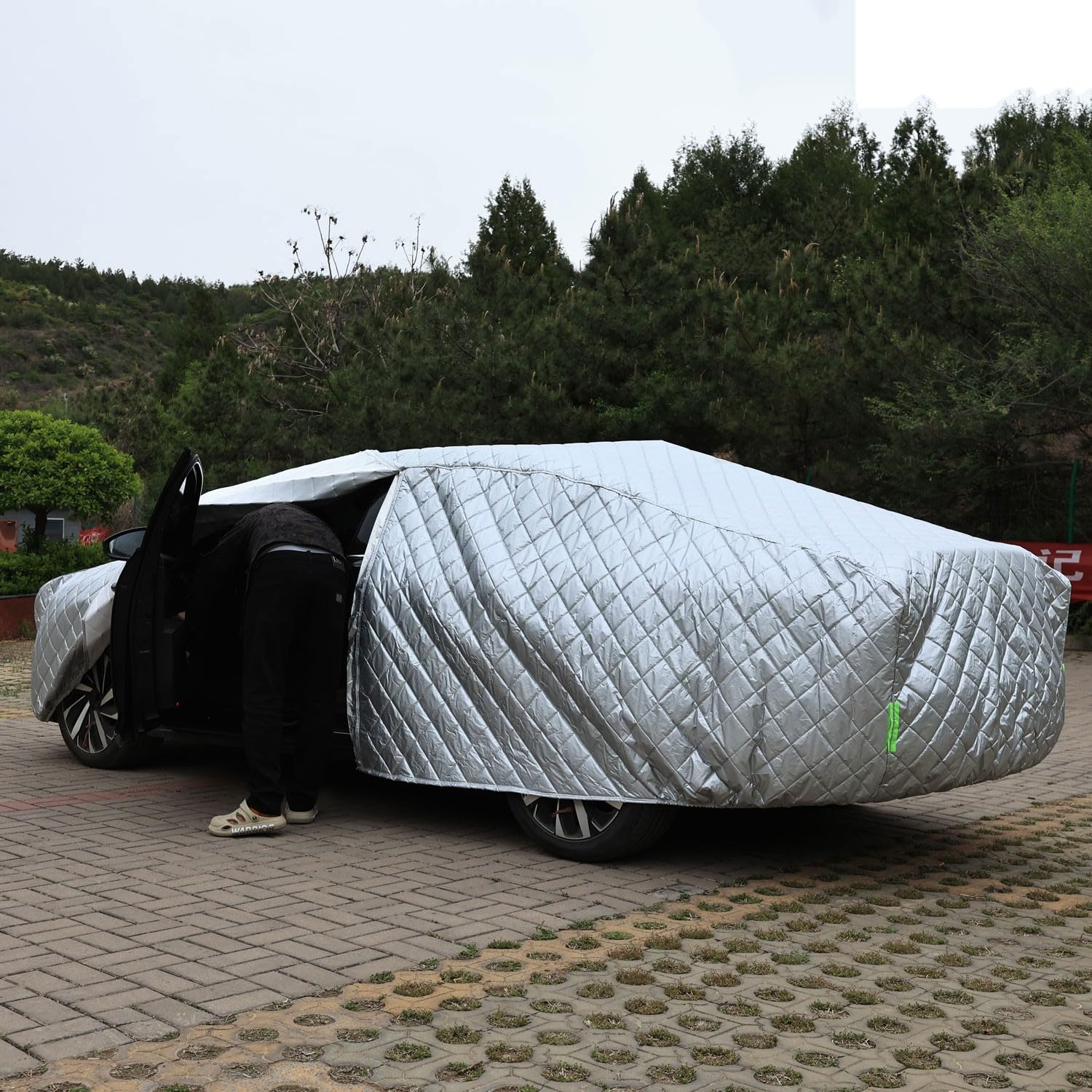 Bâche de Voiture Anti-grêle pour Audi Q3, Imperméable, Résistant aux UV, Housse de Protection Voiture Exterieur pour Toutes Les Saisons