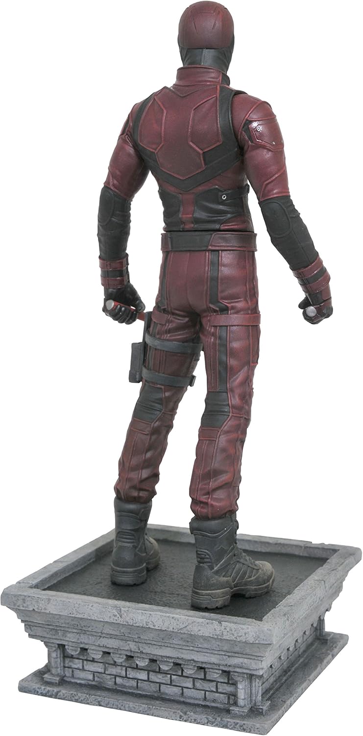 Diamond Select Toys Marvel Gallery: Daredevil (Netflix TV Version) PVC Figure