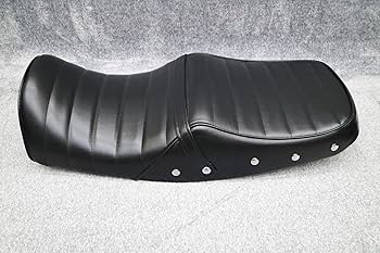 XJR1300 タックロール Amazon | XJR1200 XJR1300 黒皮 鋲打ち タックロール