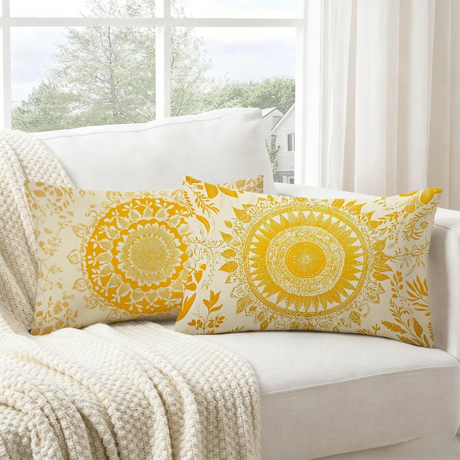 Coussin exterieur impermeable jaune 60x80cm en velours à motif mandala lot de 2