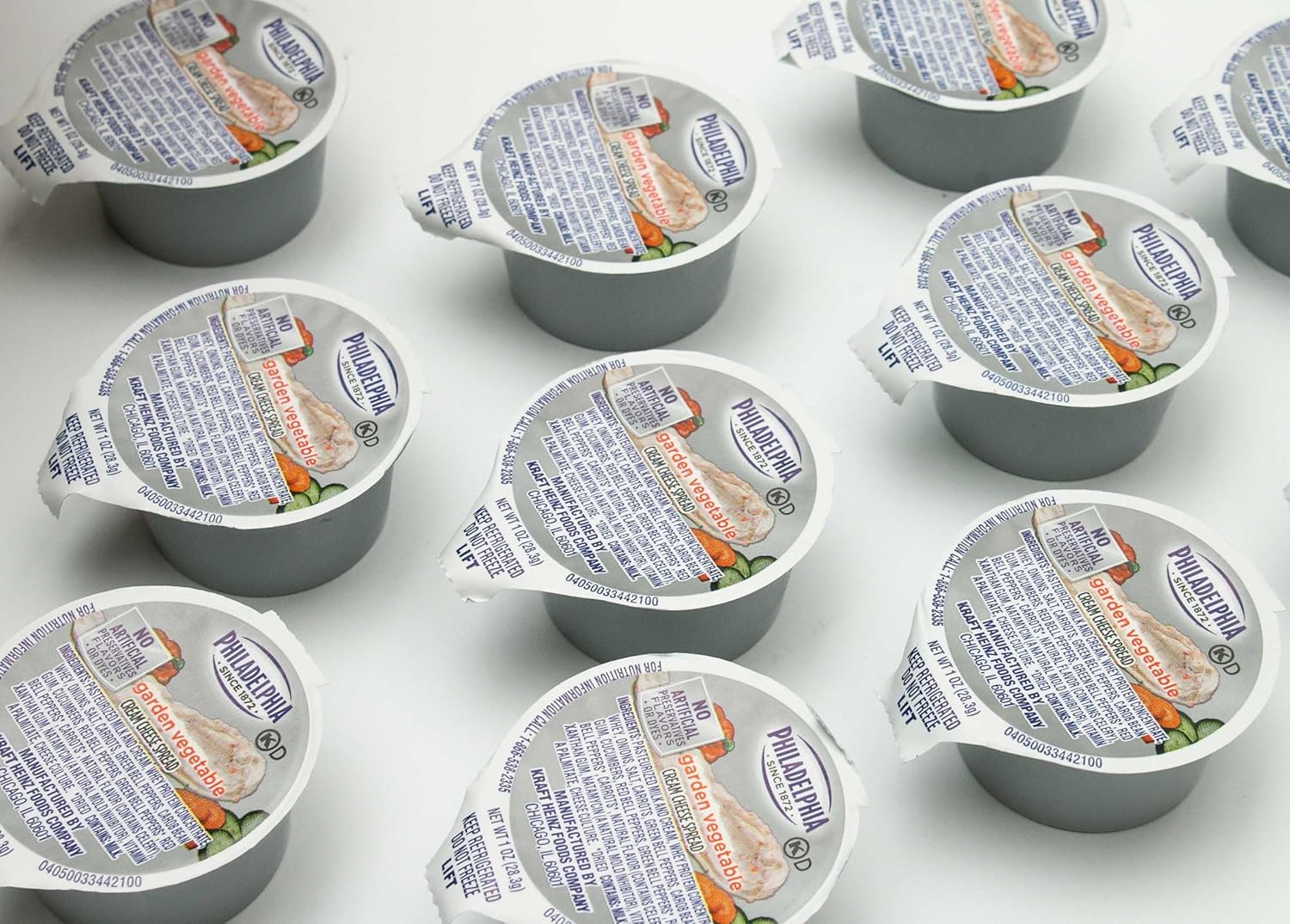 Kraft Philadelphia Garden Vegetable Cream Cheese - Cup, 1 Ounce - 100 per case.