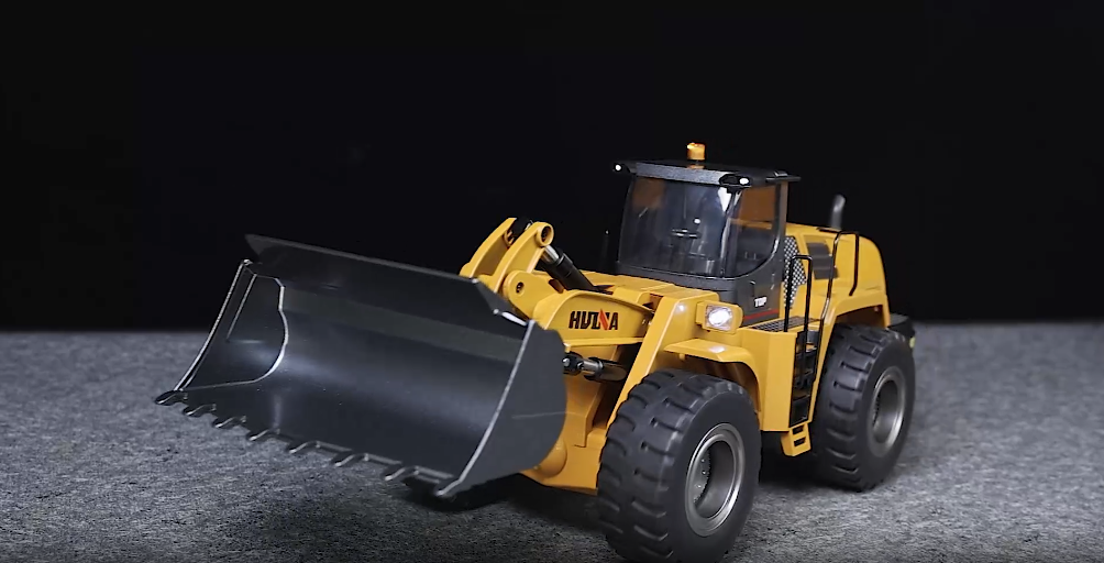 Amazon.com: wheelfun 1/14 HUINA Toys 2.4G 10CH Radio Controlled