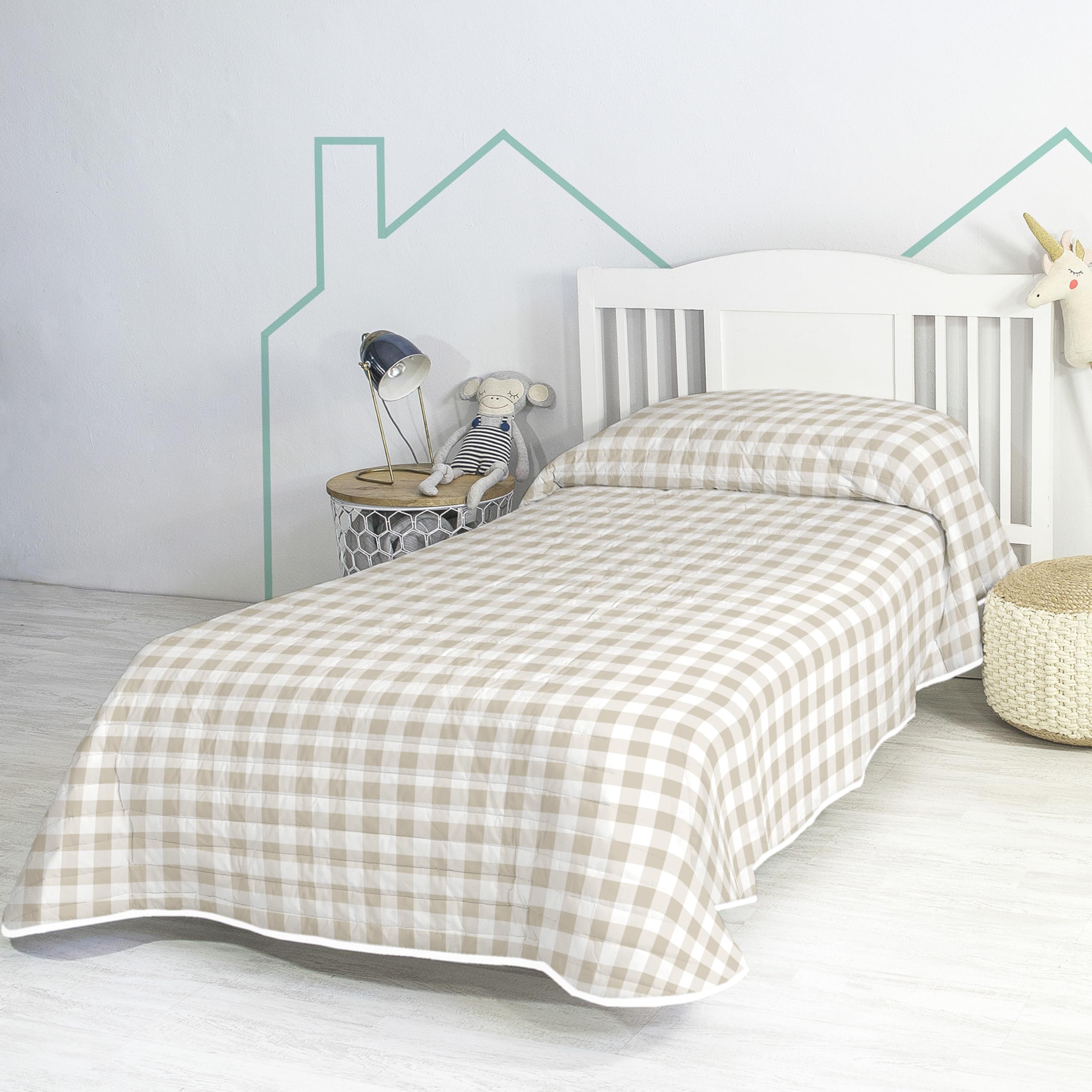 Colcha Vichy beige 180x260 pour une chambre d'amis accueillante