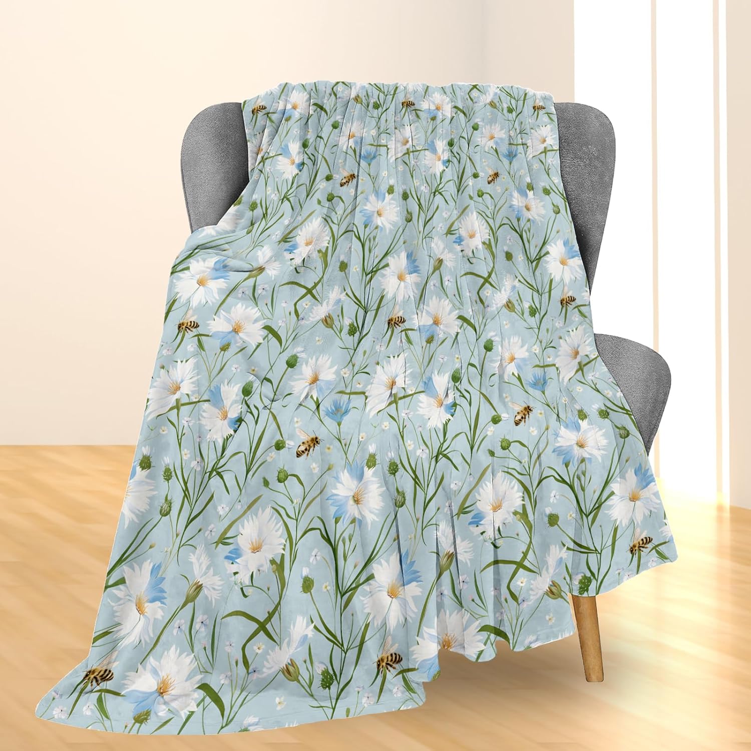 Daisy Floral with Bee Blanket Gifts, Blue and White Wildflower Flannel Throw Blanket for Couch, Bed, Travel & Home Decor, Cozy Lightweight Fuzzy Warm Blankets for Adults Women Girls 60×50 in
