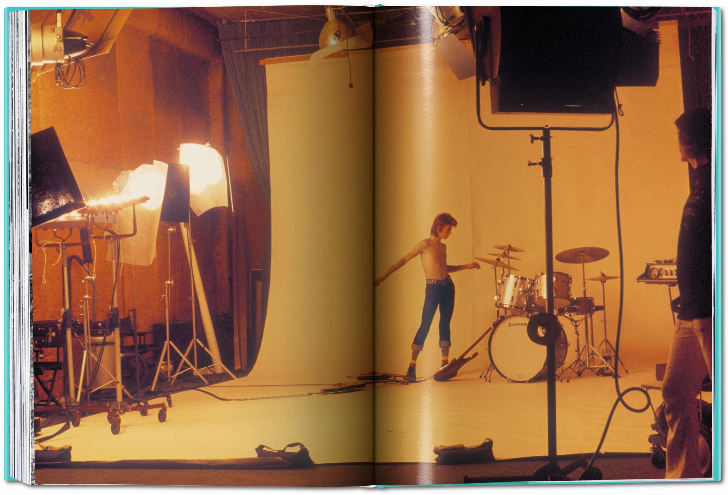 Mick Rock: The Rise of David Bowie. 1972–1973 (Photography Book)