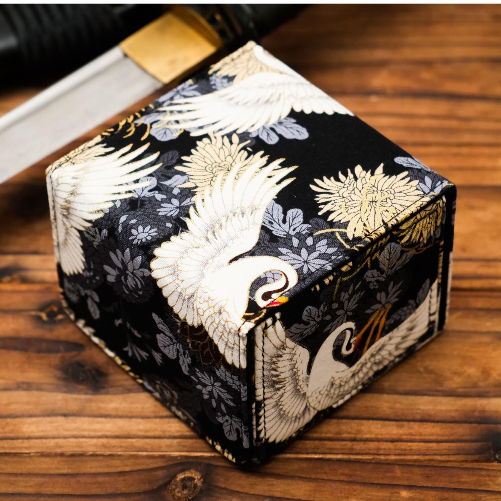 アシモクラフト deck_a と38explore YNOPLATE他 Amazon.com: KakapopoTCG The Geisha Deckimono: a Kimono patterned