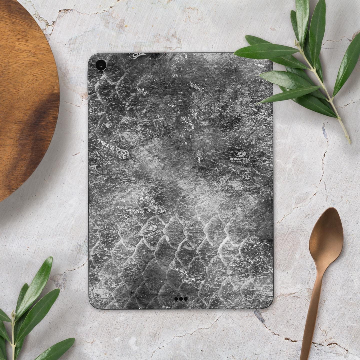 DesignSkinz - Full-Body Wrap Decal Protective Skin-Kit Compatible with iPad Pro 11” 1st Gen (A1980/A1934/A2013/A1979) - Mossy Oak Elements Coastal Cloudbank