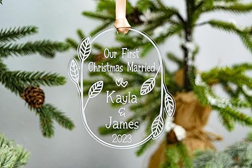 Miniatura 8 de OurFirstChristmasMarriedOrnament2023, Personalized WeddingOrnament, PersonalizedWeddingGifts, NewlywedChristmasOrnament, BrideChristmasGift, Wedding