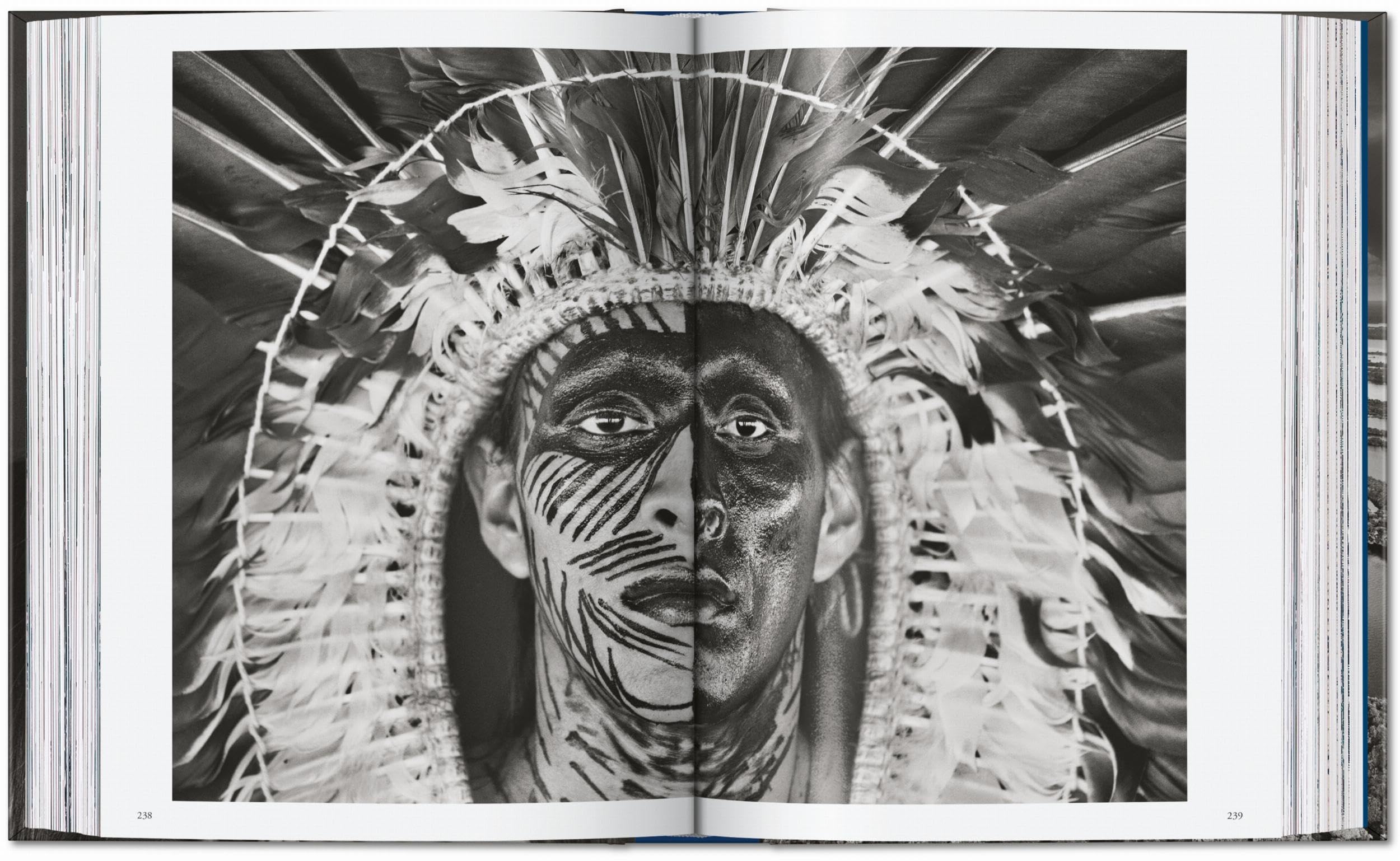 Sebastião Salgado. Amazônia. 45th Ed.