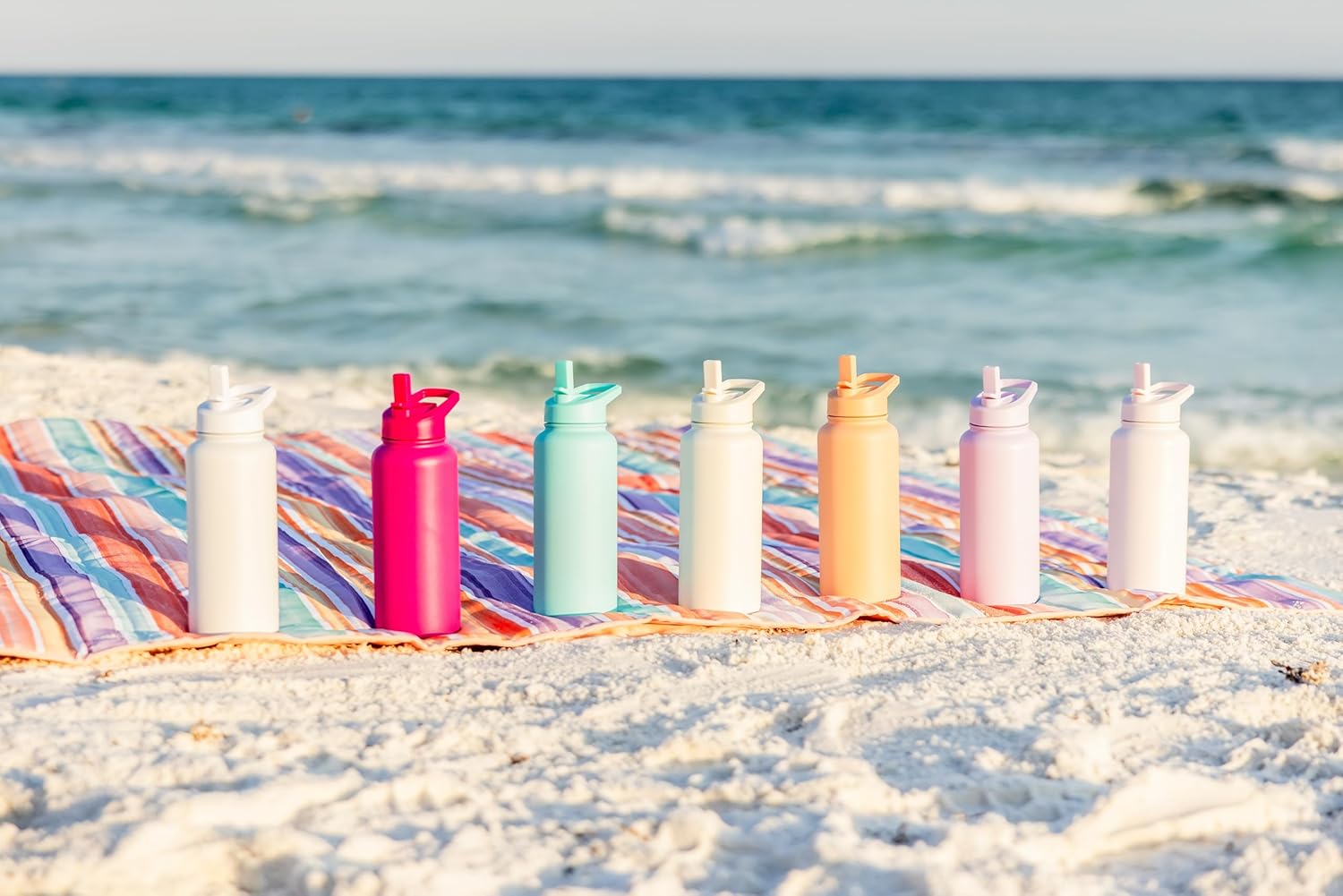 St. Kitts 32 oz Stainless Steel Water Bottle with Straw Lid|Double Wall Vacuum Insulated - Image 5