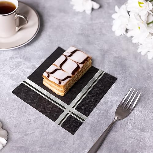 Miniatura 3 de Servilletas de cóctel plateadas sobre negro, paquete de 100, 5 x 5 pulgadas, papel de 3 capas, nombre del estilo Blissful Crossing