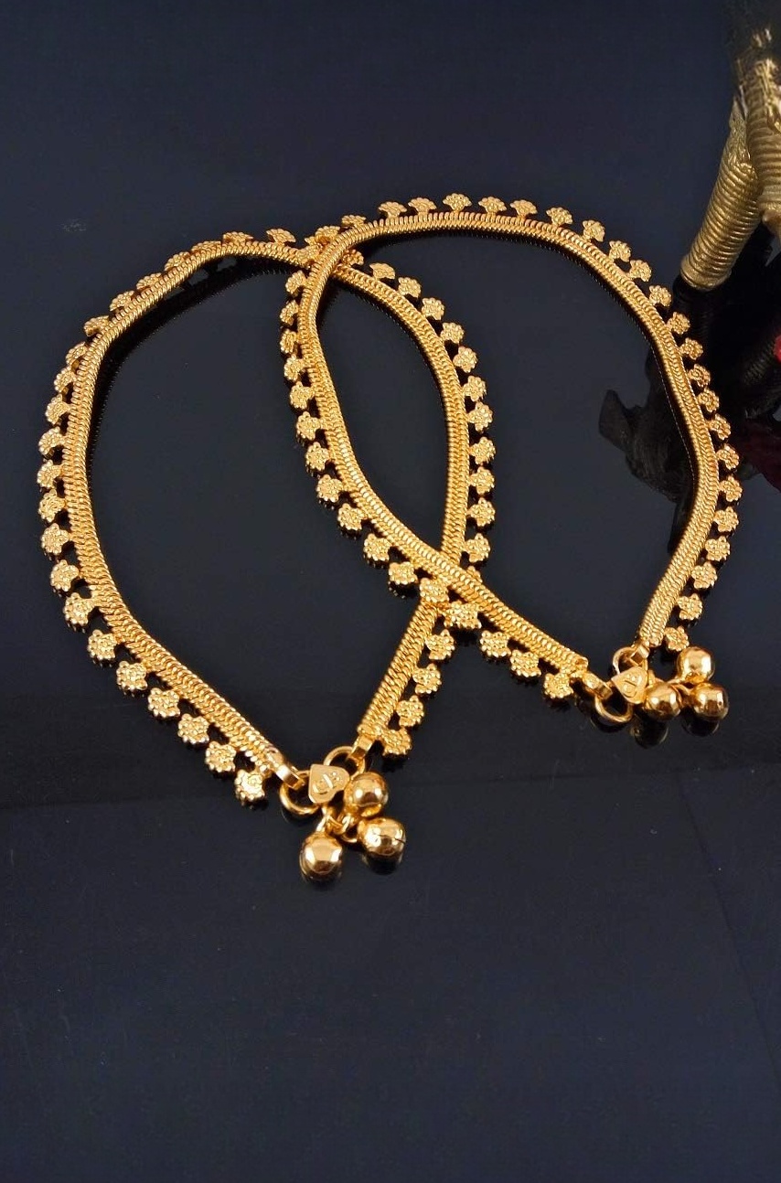 Thin Size Gold Plated Stylish Anklets Kolusu Payal Ghungroo for Women & Girls (Yellow)