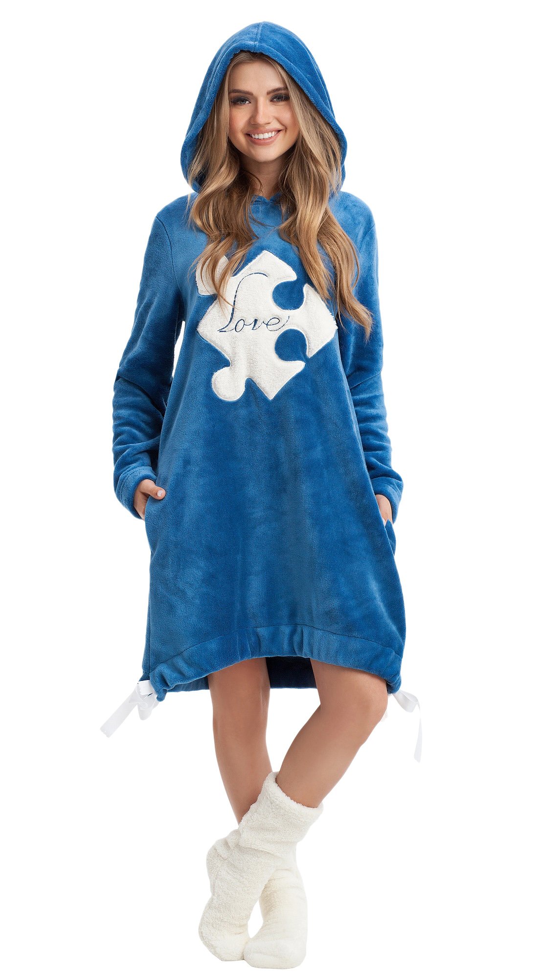 LEVERIE Robe de chambre/Peignoir/veste hyver polaire femme avec Capuche et Poches, fabriqué dans l'UE