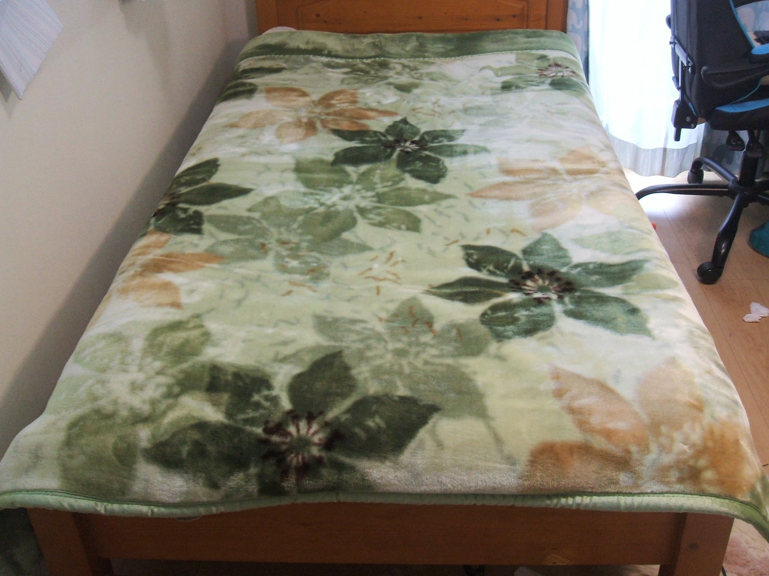 ゲルマニウム加工襟つき合わせ毛布 健康睡眠＊疲労回復 Amazon｜健康毛布＊