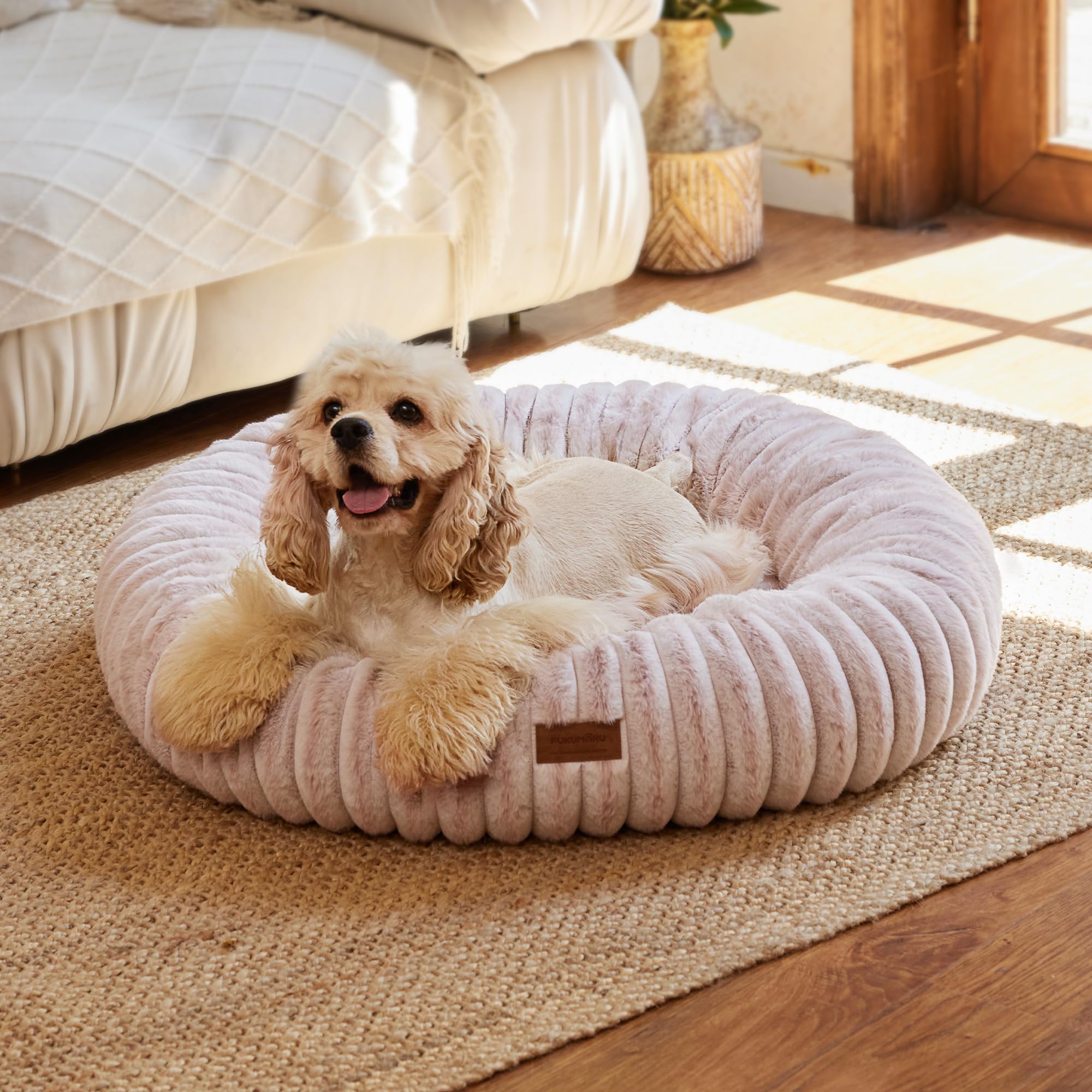 FUKUMARU Cuccia Cane Interno, Letto Ortodontico per Cane Grande, Letto a Ciambella per Cuccioli Ansiosi, Copertura Lavabile, Design Moderno con Sfumatura. 76cm, Rosa