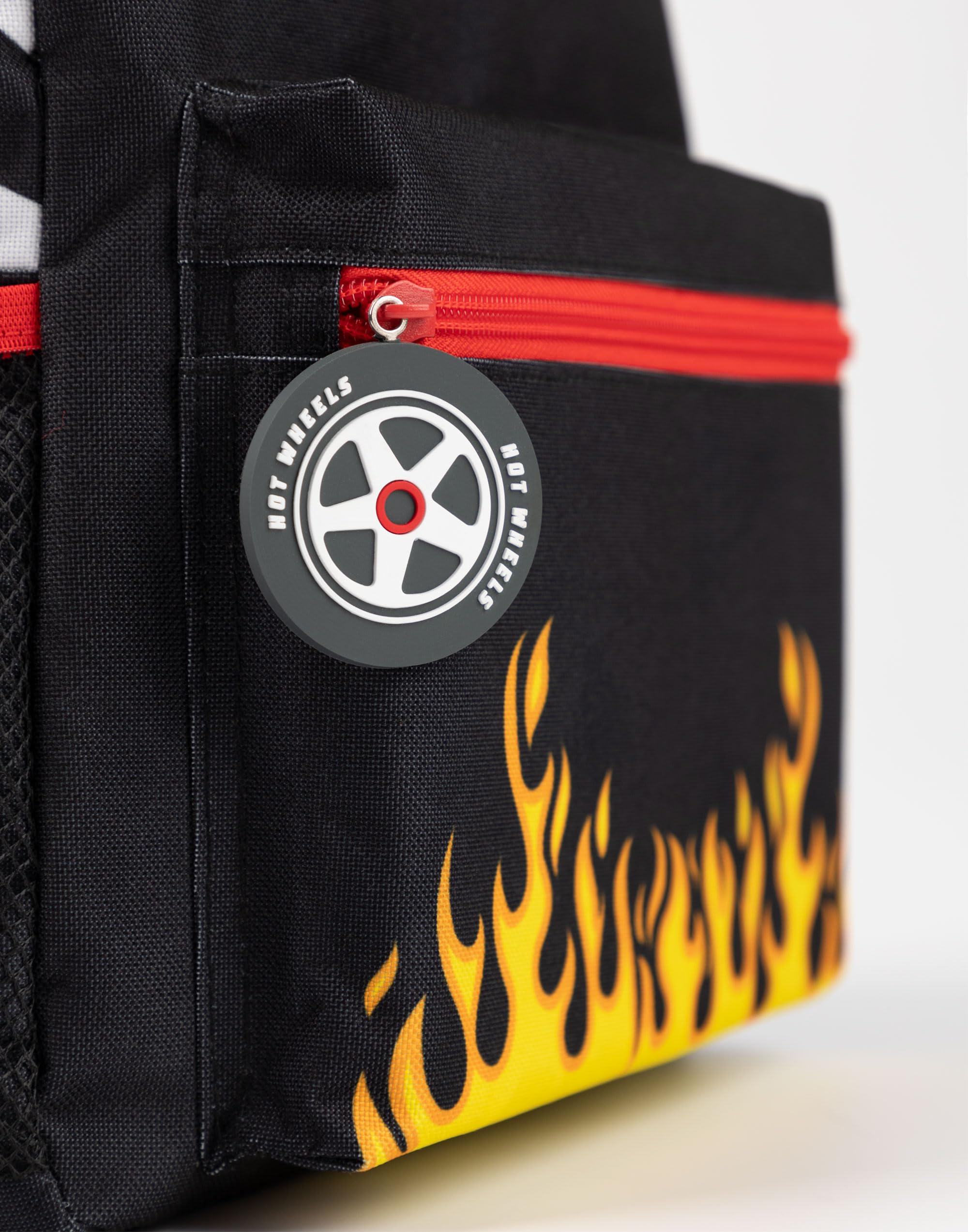 Hot Wheels Boys sac à dos ensemble | Sac à dos noir 4 pièces pour enfants avec sac d’école, étui, sac à lunch et bouteille d’eau | Feu ligne d’arrivée graphique complet assorti ensemble