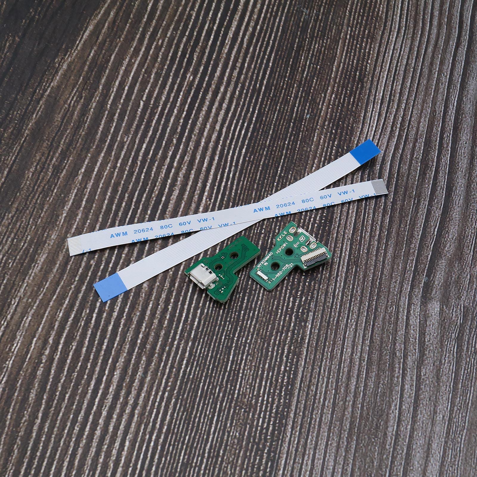 Create idea 2 x płytka interfejsu JDS-055 i 12-pinowy kabel taśmowy kompatybilny z PS4 Pro i PS4 Slim bezprzewodowy kontroler, zamiennik portu ładowania