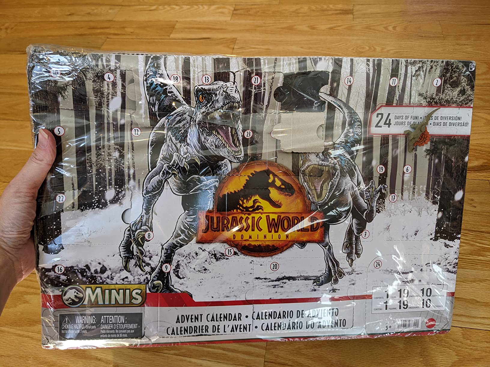 9/mo Finance Jurassic World Dominion Holiday Advent Calendar with 24