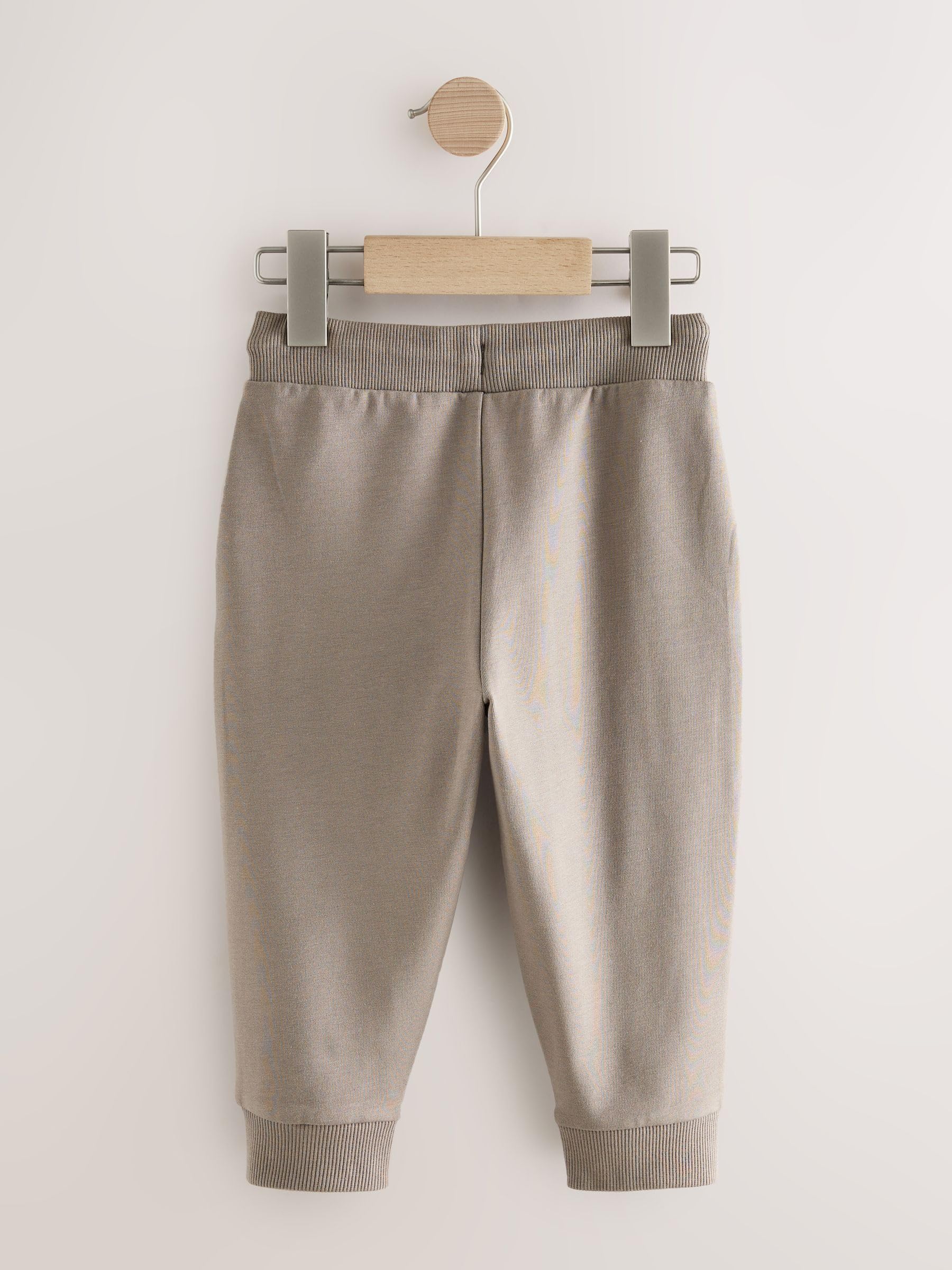 NEXT Niños Pack de 5 Pantalones de chándal Corte estándar
