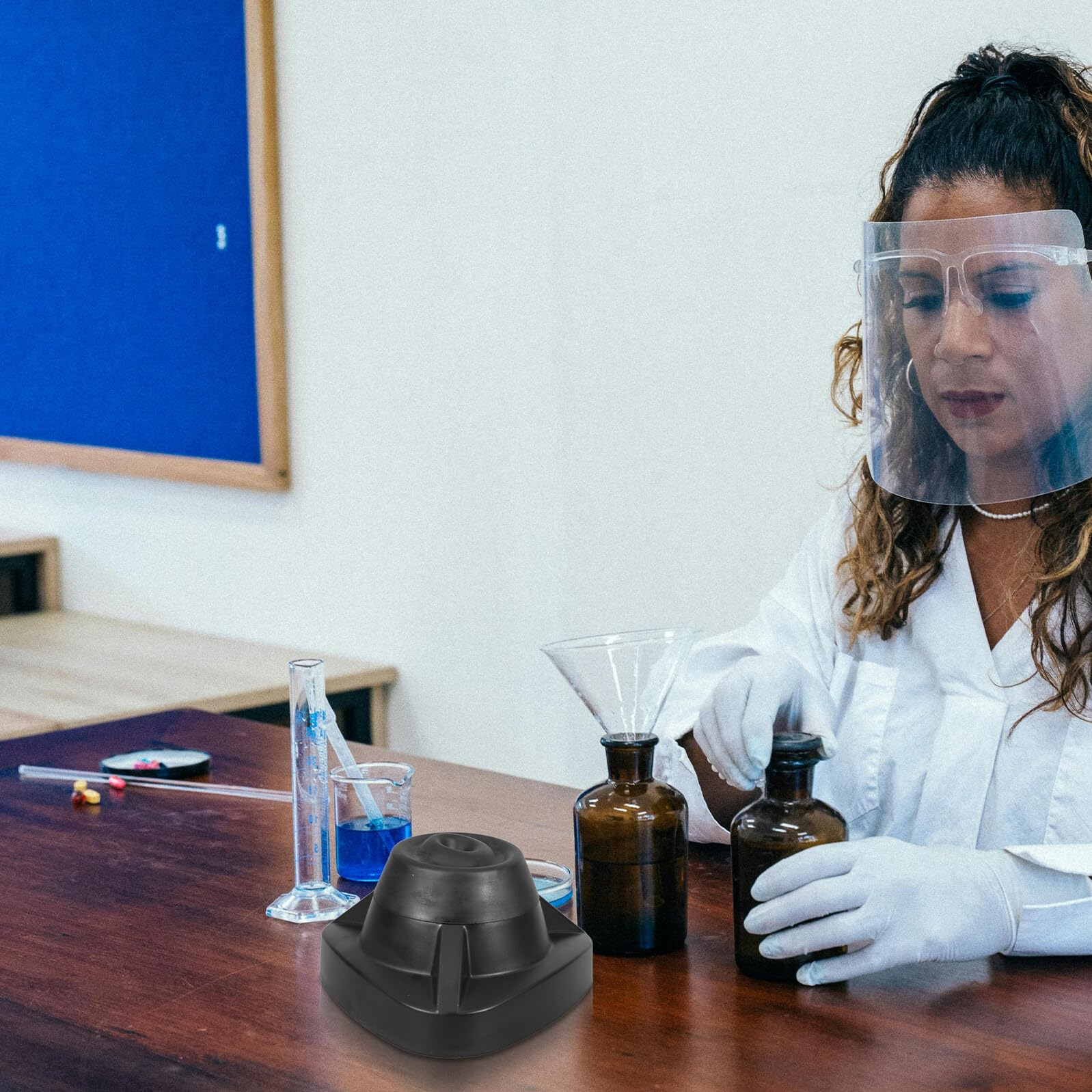 Agitador de Pigmentos Recargable por USB Portátil, Mezclador de Laboratorio Mini Negro con Base Antideslizante para Muestras, Pinturas y Tintas de Tatuaje, Equipo Científico