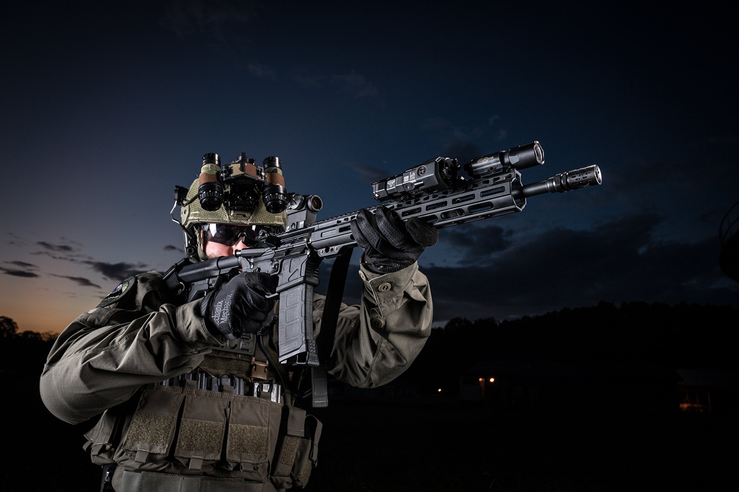 Mechanix Wear Specialty 0.5 High-Dexterity Tactical Gloves Black Mechanix Wear Specialty 0.5 High-Dexterity Tactical Gloves Black