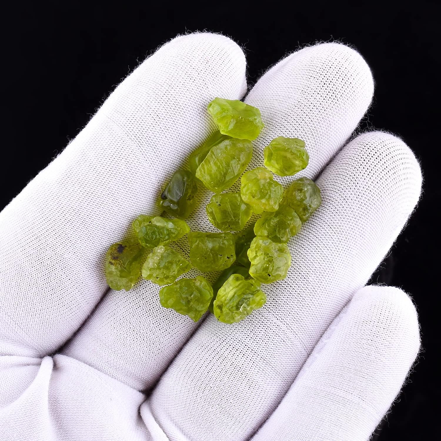 InfinityGemsArt Natural Raw Peridot Rough Stones 50 Carats, A+ Grade Green Crystal Chips 15–18 Pcs, August Birthstone Loose Gemstones for DIY Jewelry Making Wire Wrapping and Crafting - Image 4