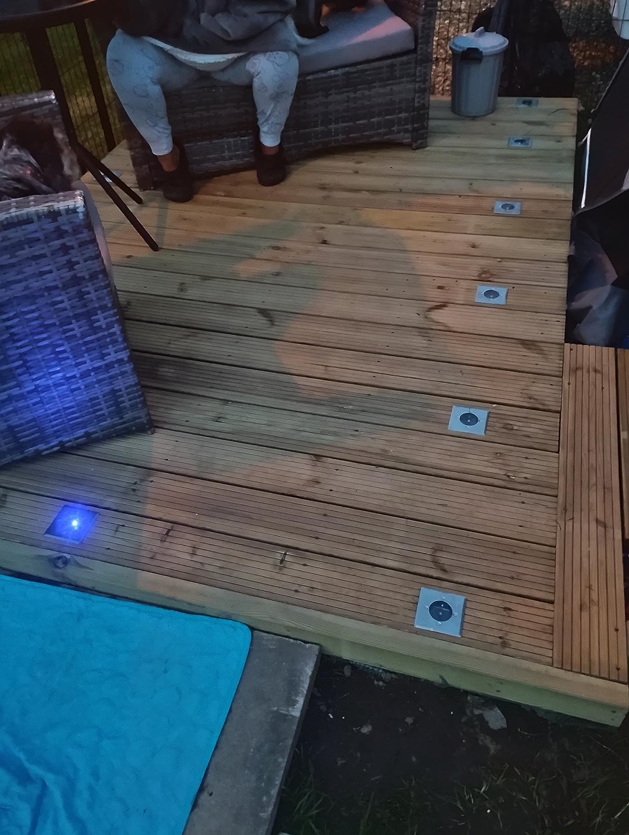 Oxbridge LED Outside Square 85mm Solar Powered Decking Deck Plinth
