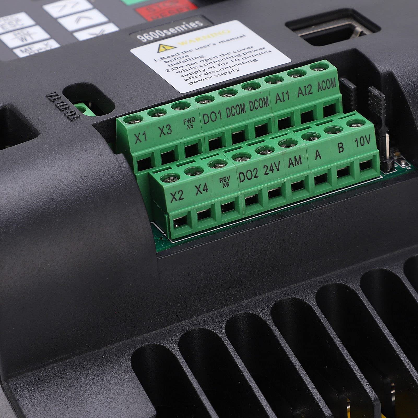 Zerodis Falownik Wektorowy 3-fazowy Napęd o Zmiennej Częstotliwości 7,5 KW 380 V 16 A Sterowanie PWM z PID V F Tryby Wektorowego Stałego Skrętu dla Sprężarki Powietrza Centralny Klimatyzator