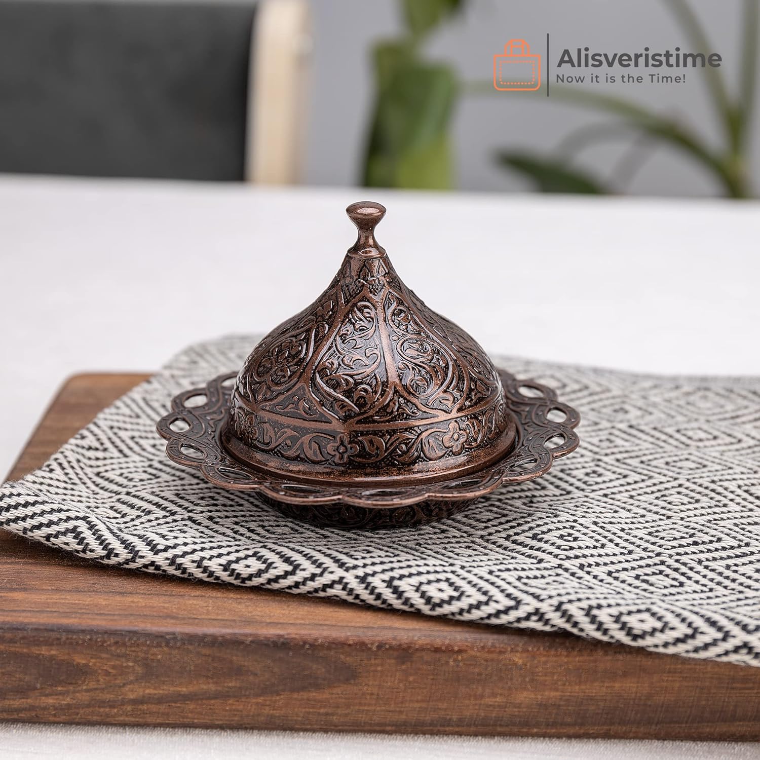 Alisveristime Authentic Turkish Coffee Cup Set: Zamak & Porcelain, Tulip Motifs (Set of 2) (Lale) (Copper) - Image 3