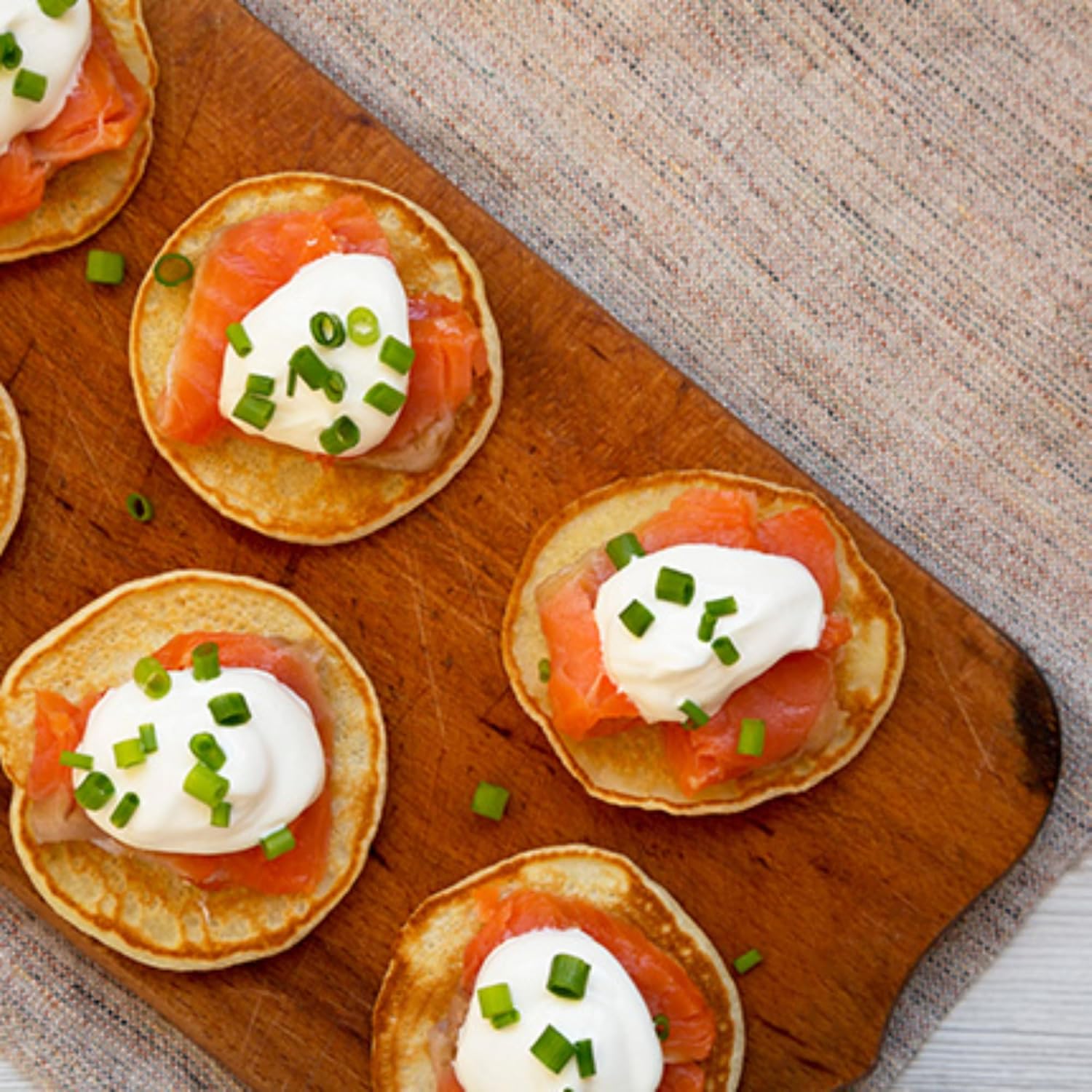 Arrowhead Mills Multigrain Pancake and Waffle Mix, 22 oz (Pack of 2)