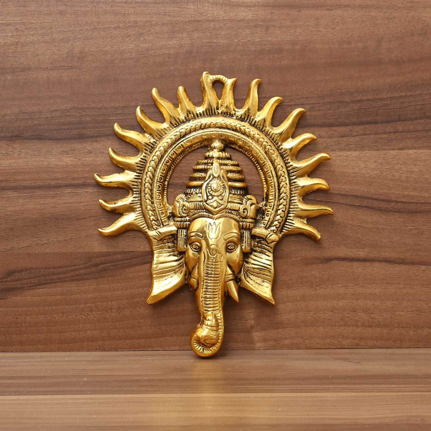 SMIZZY ; (RE) TOUCHING LIVES Smizzy Ganesha Idol for Home Decor with Surya Chakra - Wall hangings Lucky Fengshui - Decorative Gifts Showpiece (20 cm x 3 cm x 23 cm, Golden), Metal