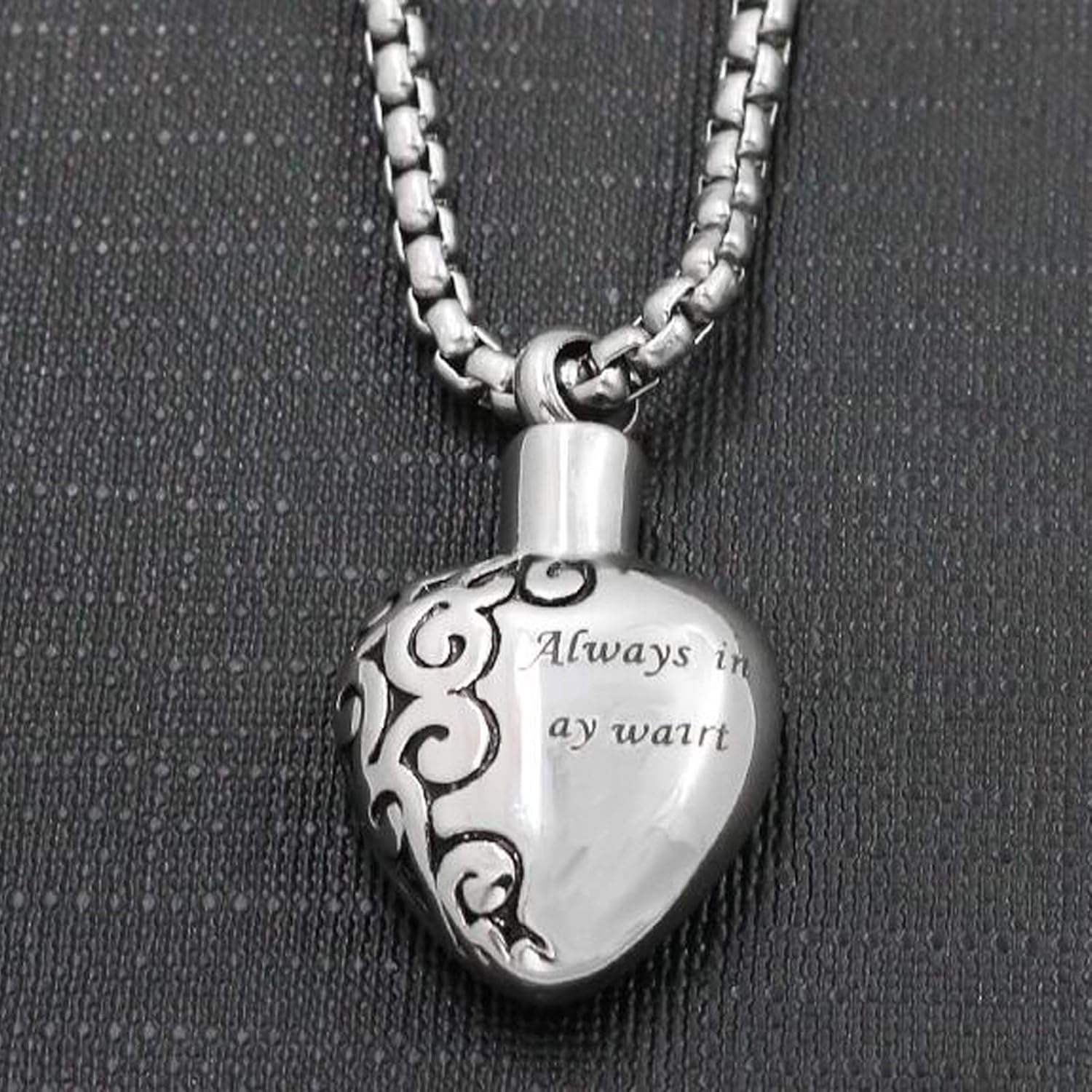 Dog Cremation Ashes Urn Pendant Necklace Keepsake Jewellery