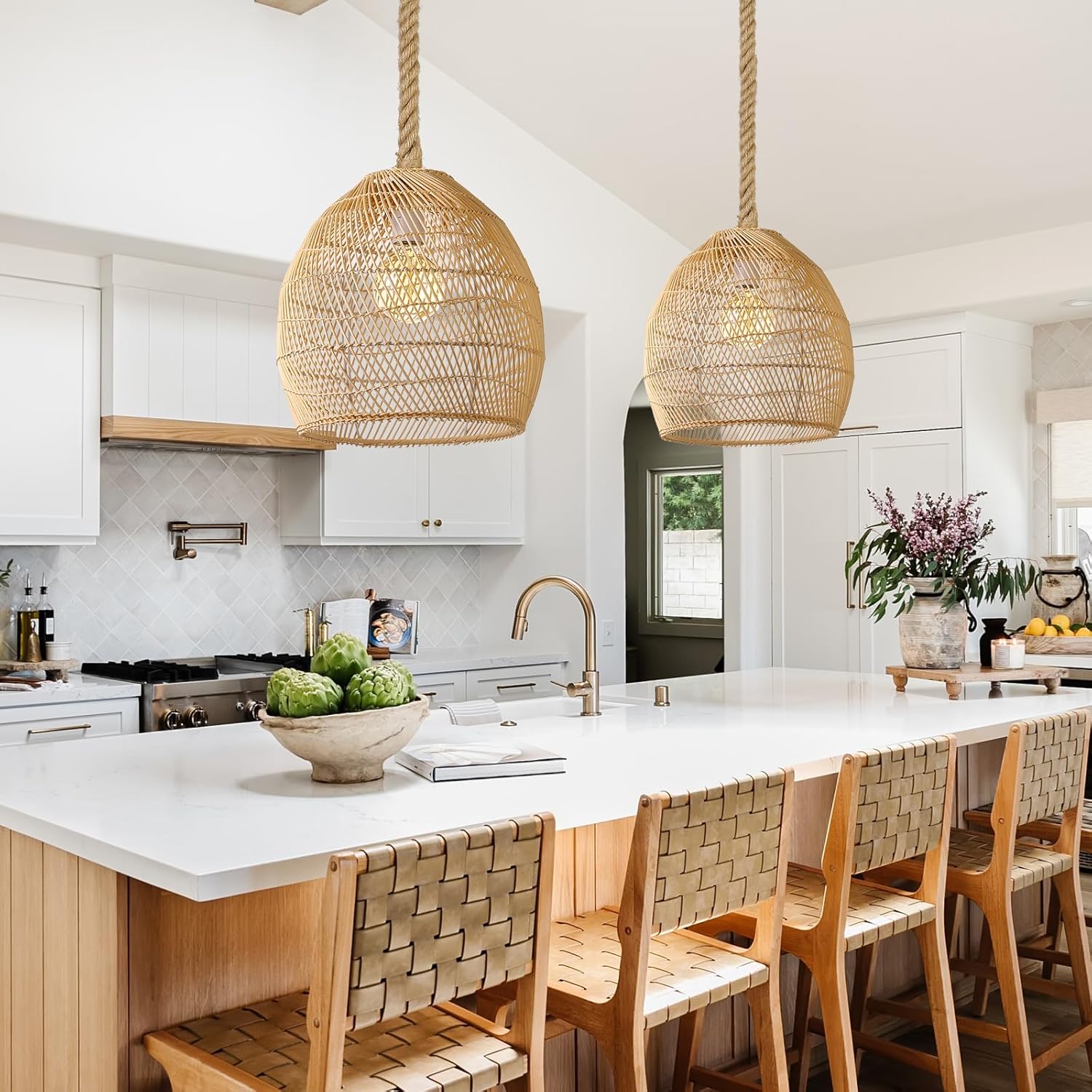 1 Light Rattan Pendant Light Boho Coastal Wicker Chandelier Hemp Rope 11.81''W Small Woven Hanging Ceiling Light Fixture for Kitchen Island Bedroom Restaurants 30CM*30CM