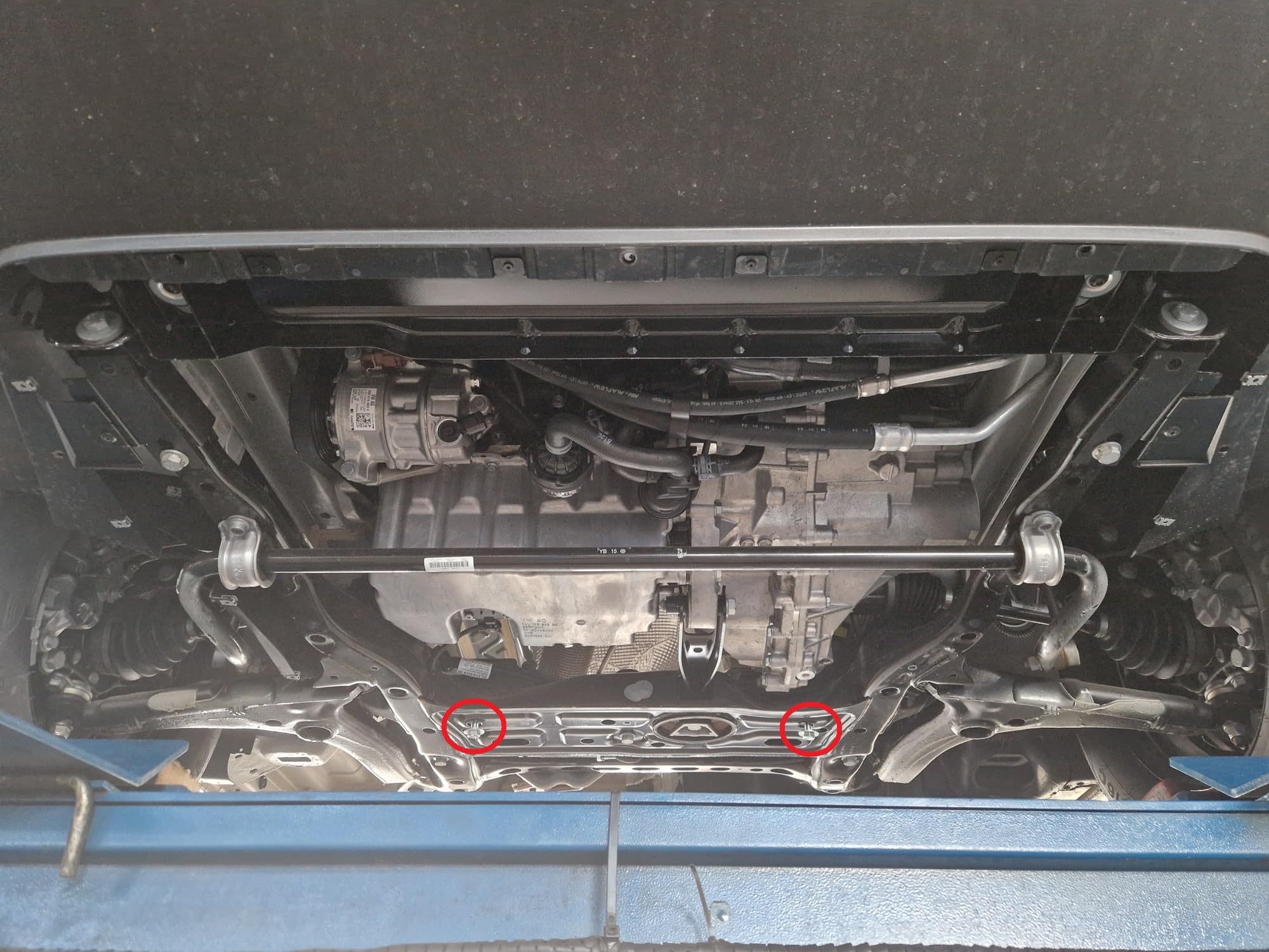 Metallschutz unter dem Motor, kompatibel mit der Marke VW Crafter – (2017–2025)