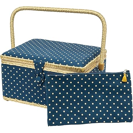 SINGER Sewing Basket: Ample Space, Polka Dot Charm