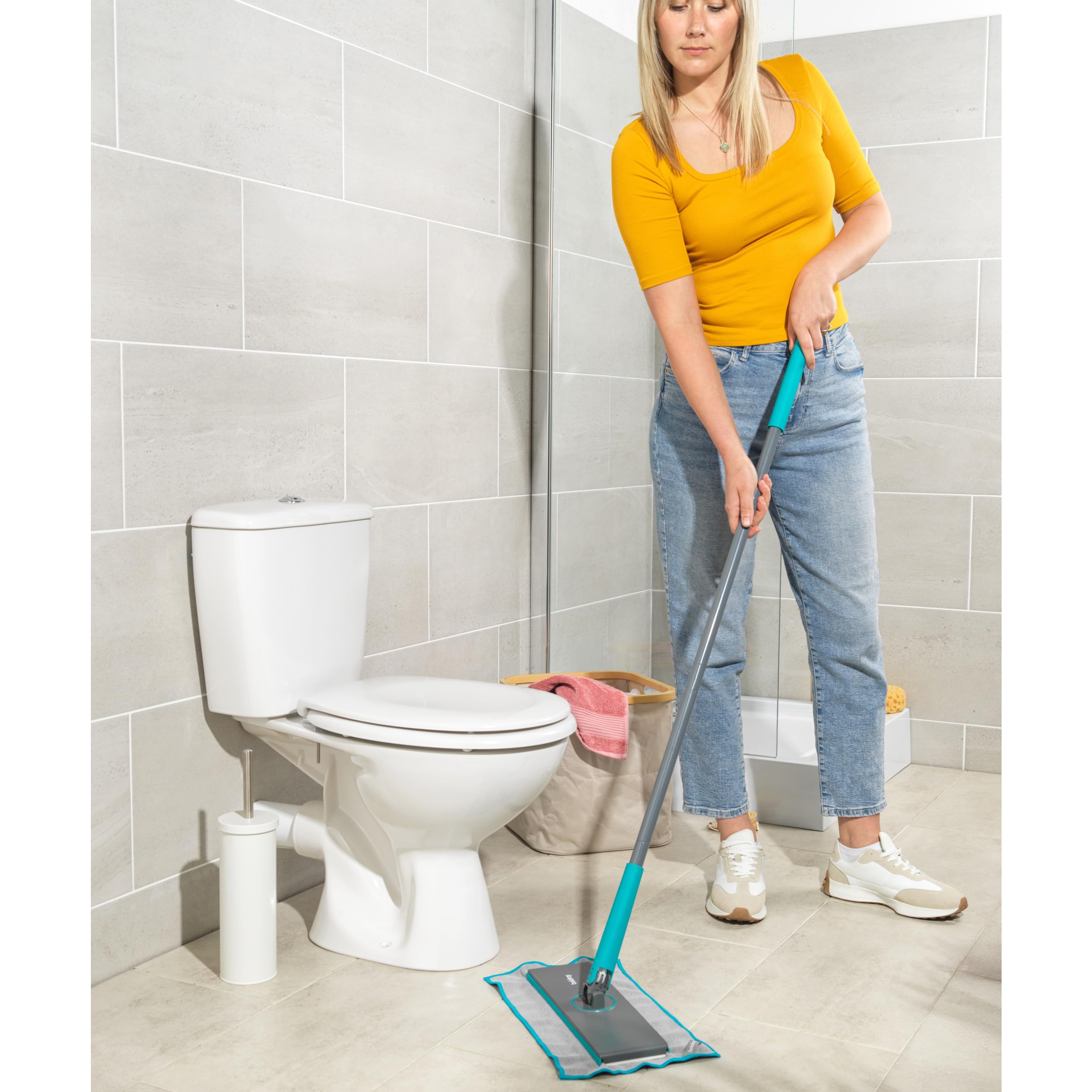 Beldray Anti-Bac Balai à Franges Clip-to-Grip pour Sol - Grande Tête de Balai, Carrelages/Sol/Miroirs, Manche à Relâchement par Pression, Rotative à 360°, 6 Chiffons, Nettoyage/Récurage/Époussetage