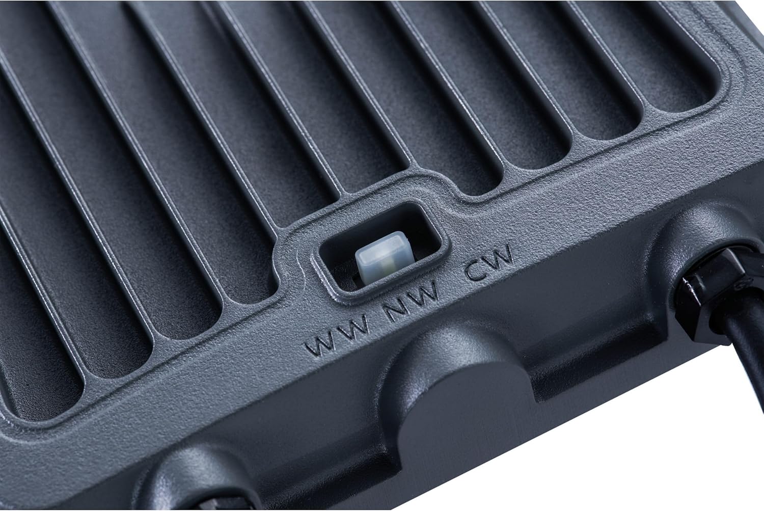 Technical drawing with dimensions of Philips BVP167 LED Floodlight