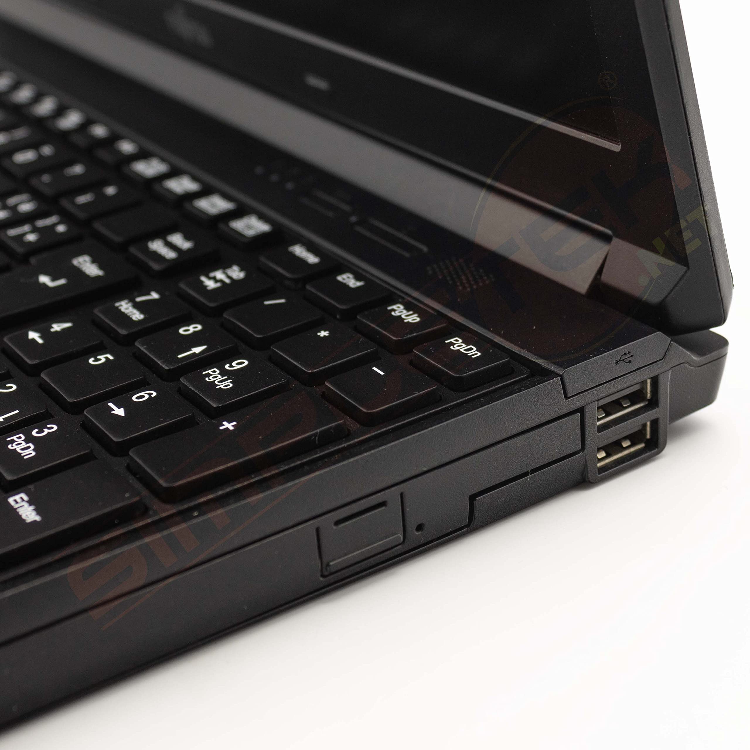 Fujitsu LIFEBOOK A574 Core I5 4300M Laptop up to 3.3GHZ WIN 10