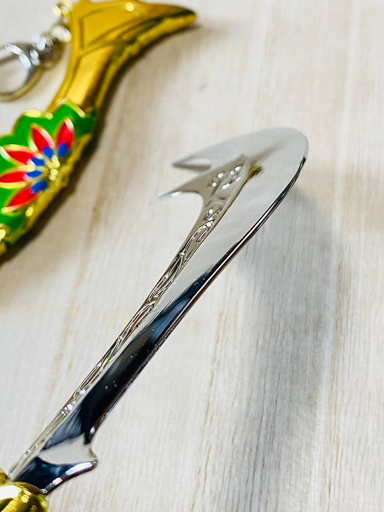 七宝のナイフ 七宝の盾 セット ゼルダの伝説 ミニ武器 キーホルダー アクセサリ 七宝のナイフ 七宝の盾 セット ゼルダの伝説 ミニ武器