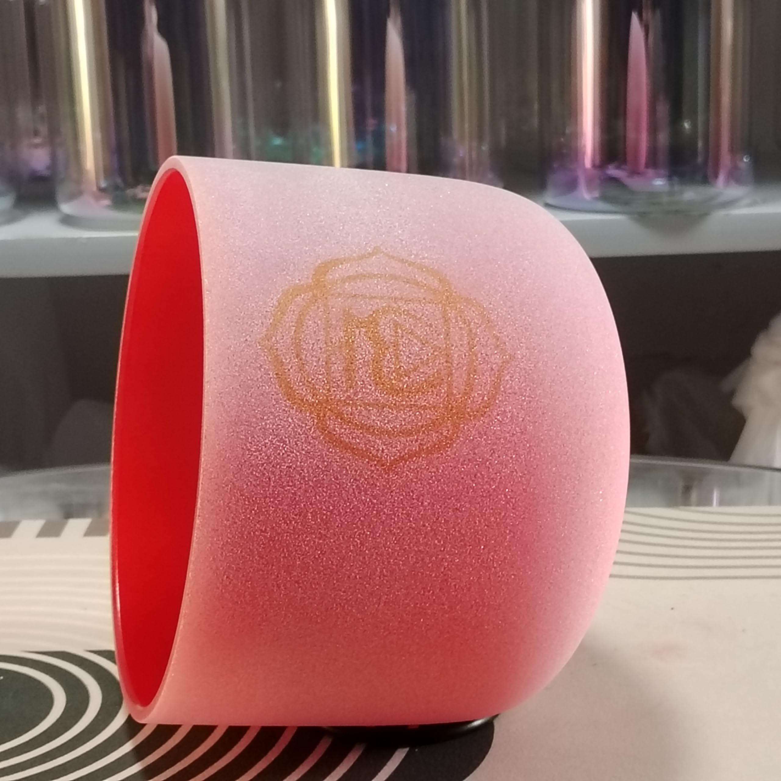 Cuenco de cristal de cuarzo para meditación, yoga y relajación, color rojo esmerilado, 432 Hz, 432 Hz