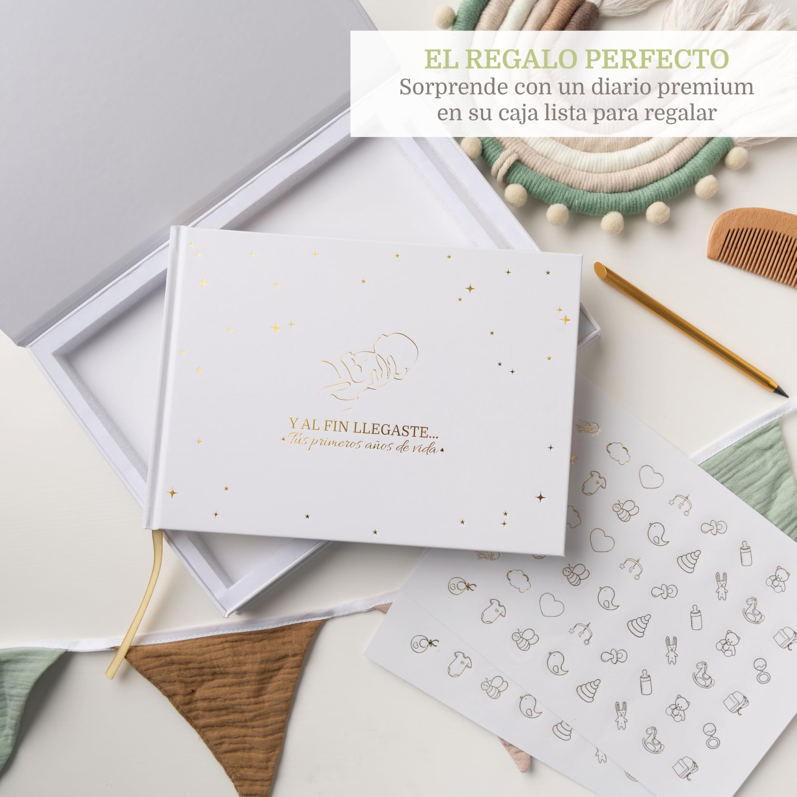 Album Fotos Bebe Primer Año + Lápiz Metálico + Caja Regalo con Cierre Magnético + Pegatinas | Libro Recuerdos Bebe | Album Bebe Recien Nacido hasta los 5 Años (Español)