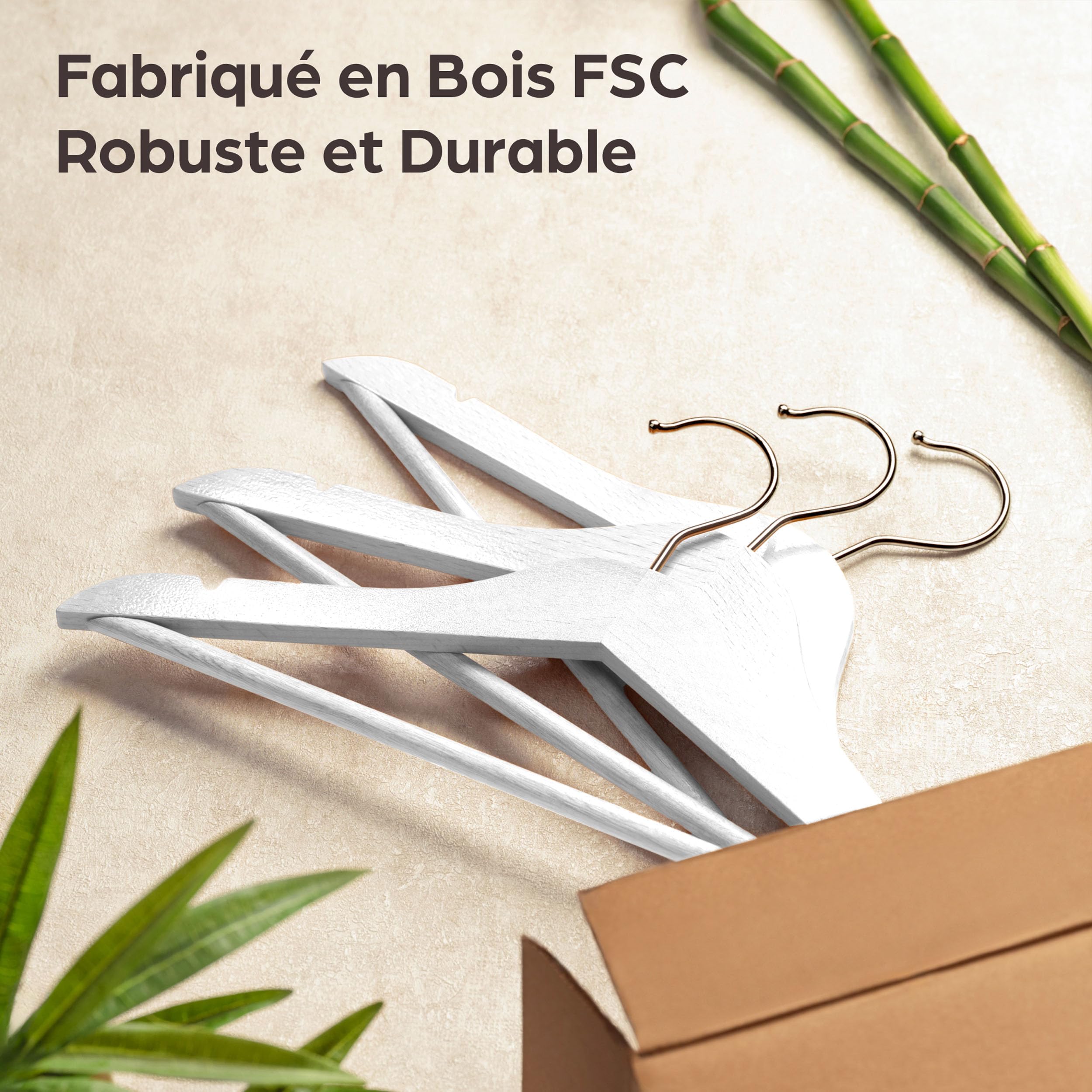 Praknu 20 Cintres en Bois Blanc - Crochet Pivotant à 360° - Encoches sur Les épaules - avec Barre Pantalon - Bois Massif Certifié FSC