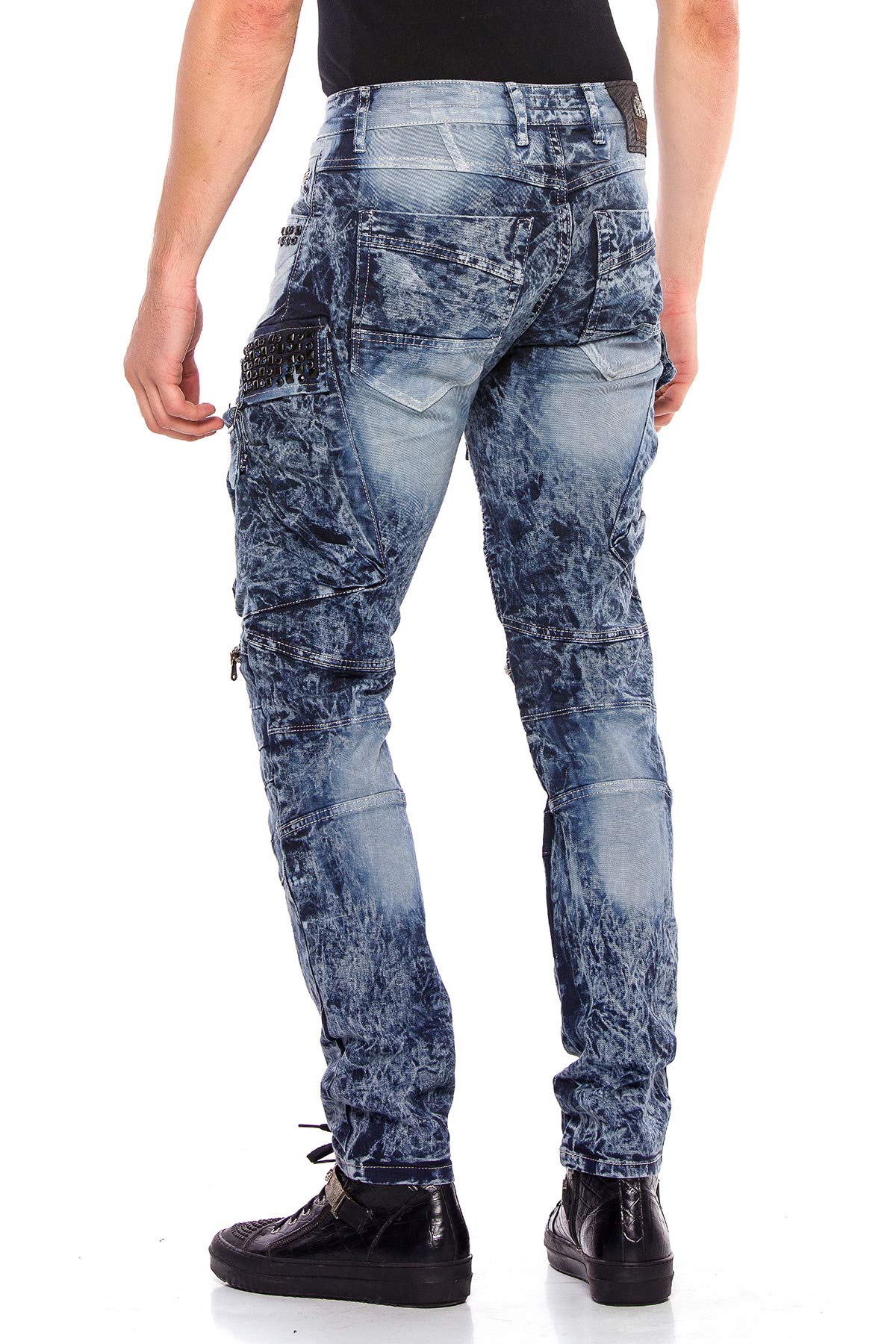 Cipo & Baxx Pantalones vaqueros para hombre, de corte ajustado, con remaches y patrón acanalados