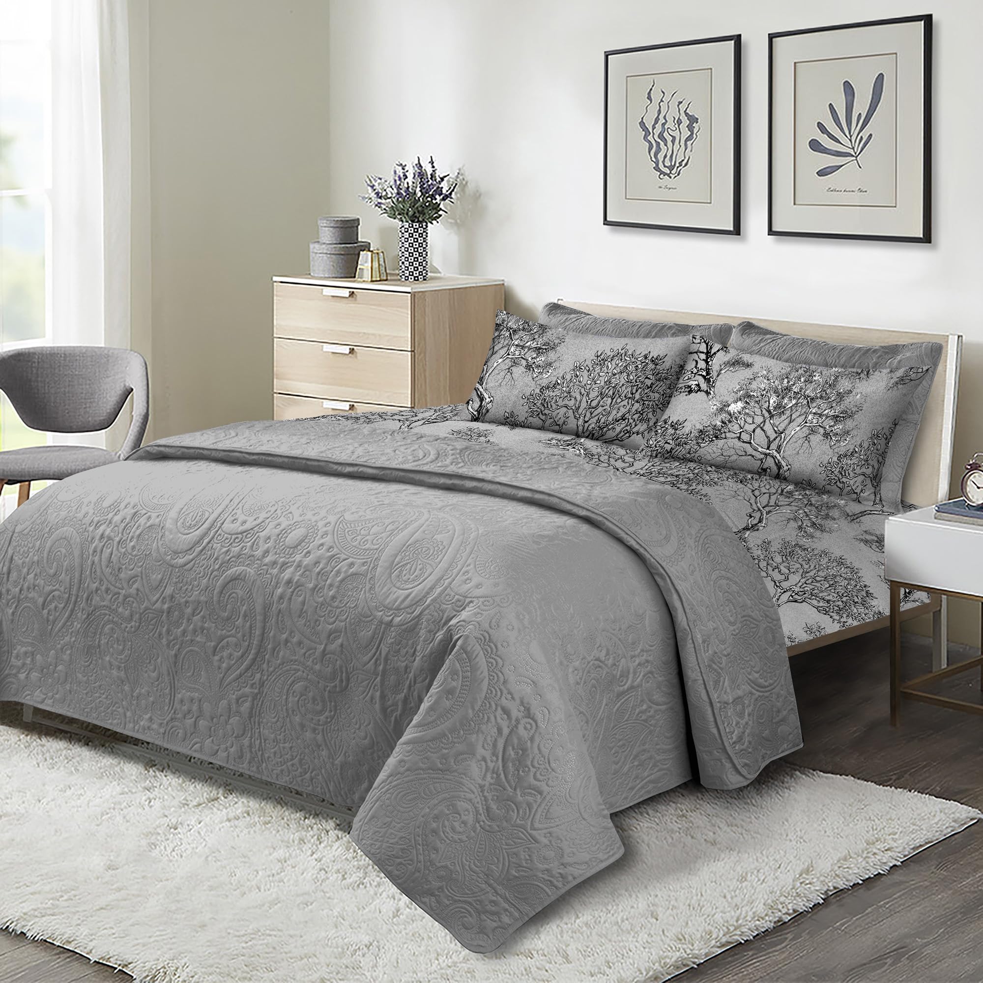 Generic Warp and Weft - Luxurious Bedding Collection: Cotton Bed sheets, Floral Designs, and Cozy cotton bedsheets for King Size Beds with Bedspread - Green leaves (270 x 250 CM) & (233 x 223 CM)