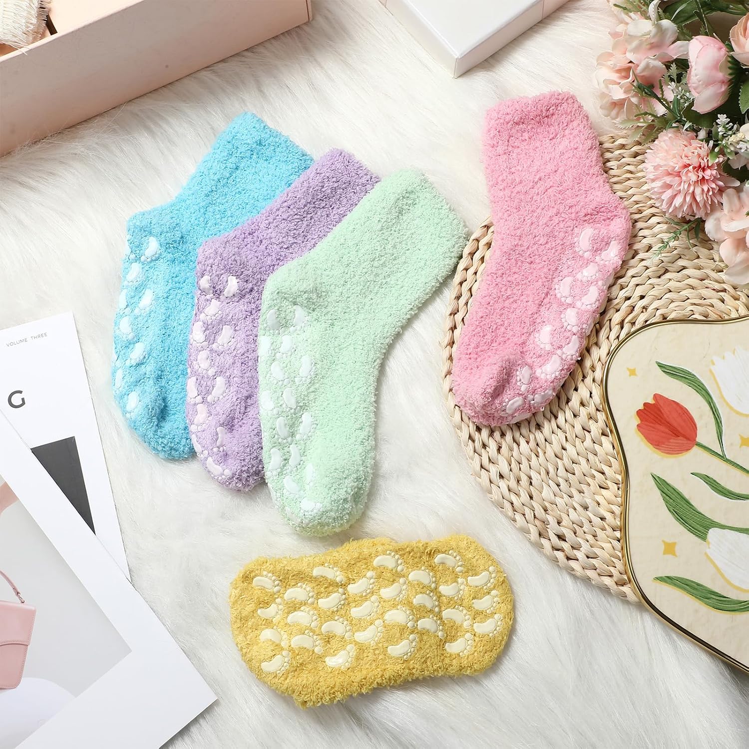 Liitrsh 30 Pack Women Fuzzy Sock Bulk with Grip Winter Warm Fluffy Plush Non Slip Sleep Indoor Slipper Sock