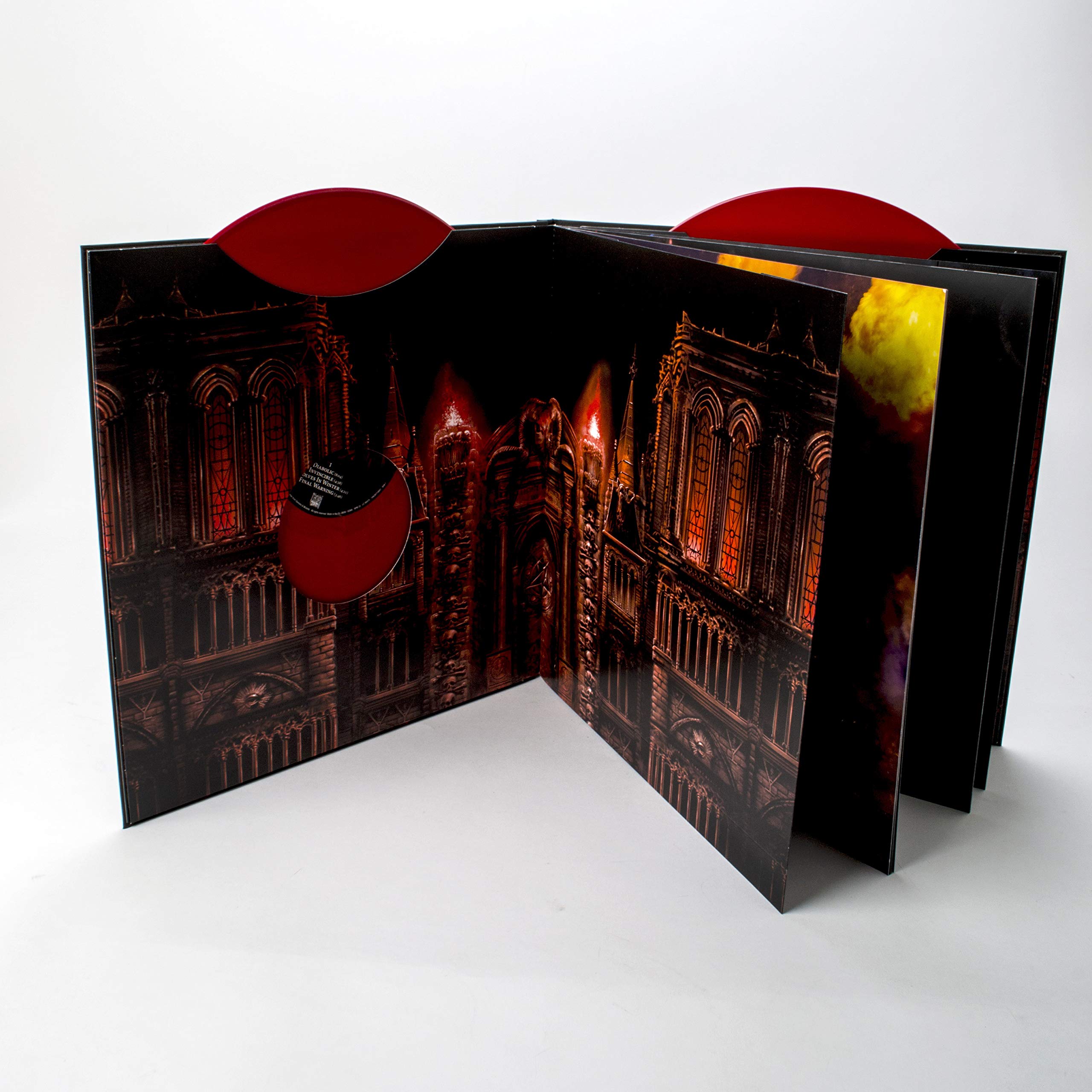 III (Deluxe red 2LP+red 7Inch+CD Artbook) [Vinyl LP]