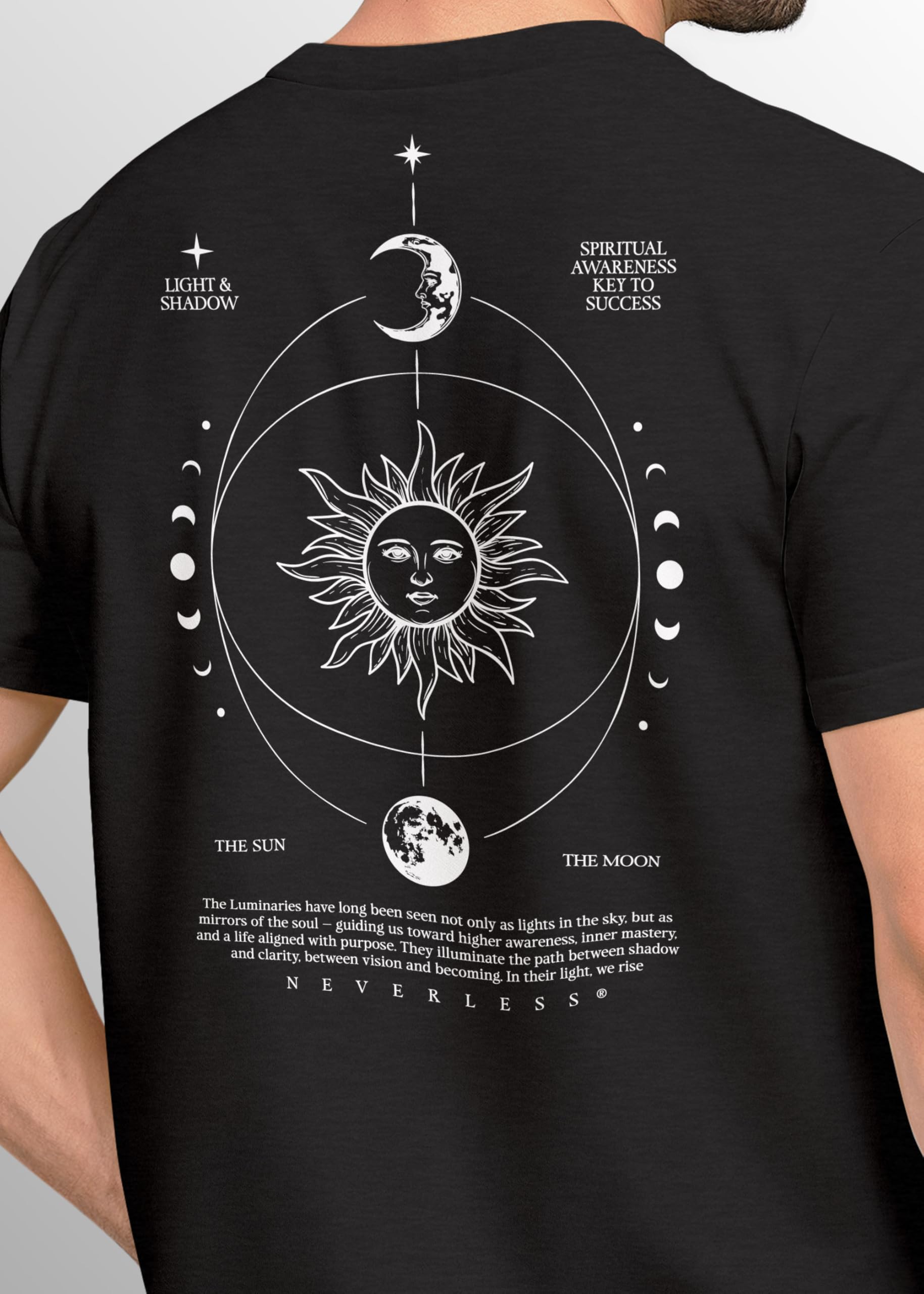 Neverless Maglietta da uomo Backprint Sole Luna | Maglietta grafica spirituale | Stampa astrologia Design Fashion Streetstyle